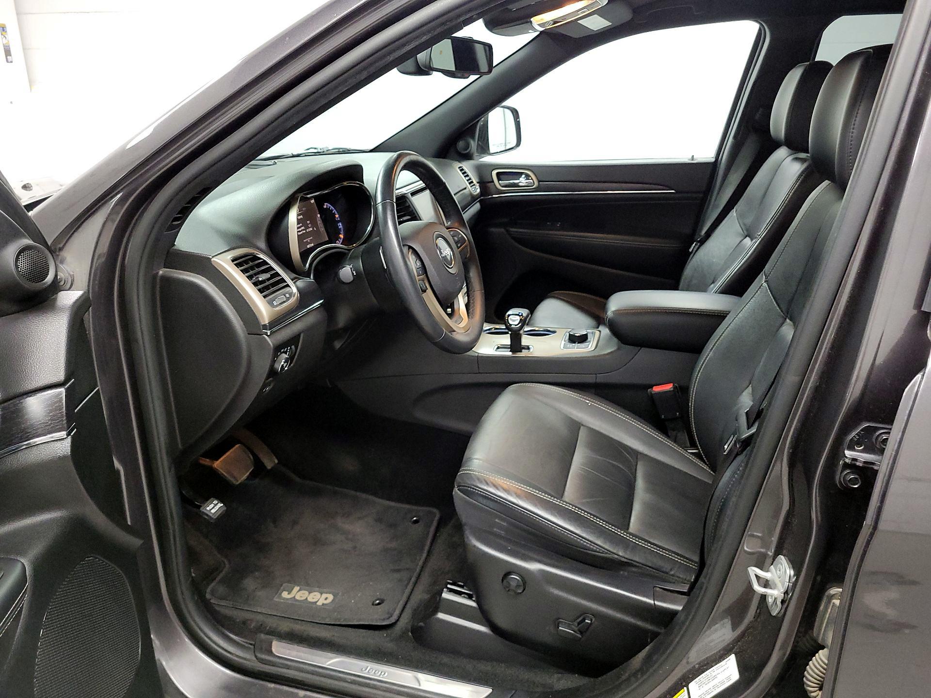 Thumbnail: 2014 Jeep Grand Cherokee - 11