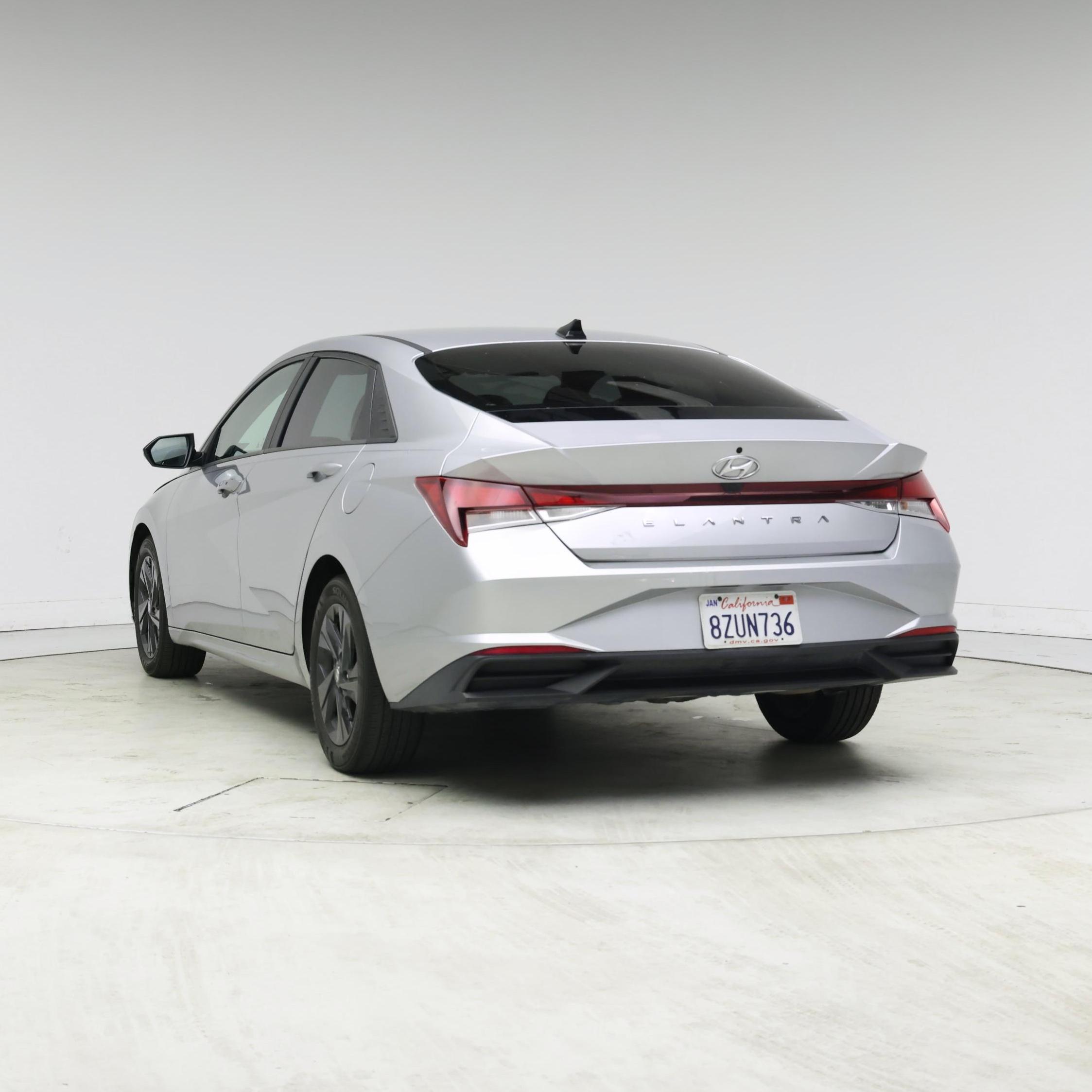Thumbnail: 2021 Hyundai Elantra - 2