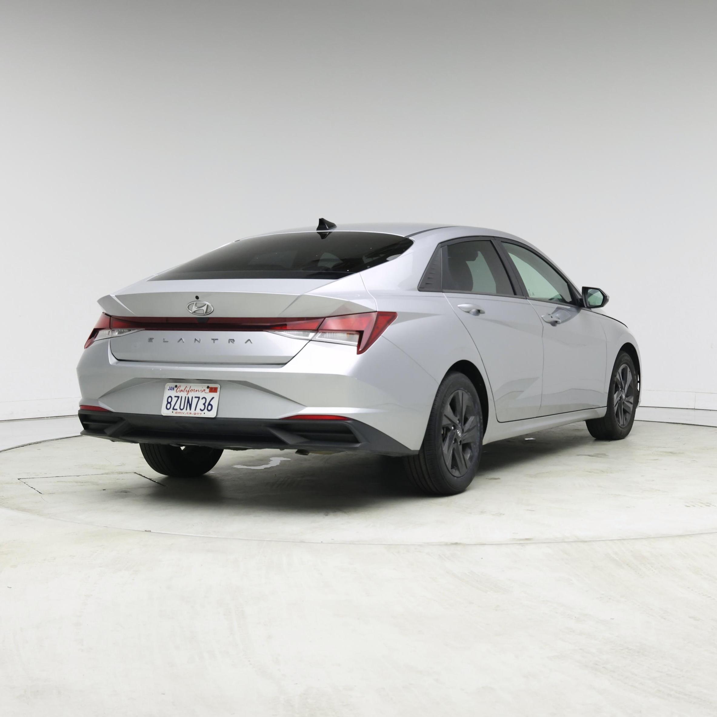 Thumbnail: 2021 Hyundai Elantra - 8