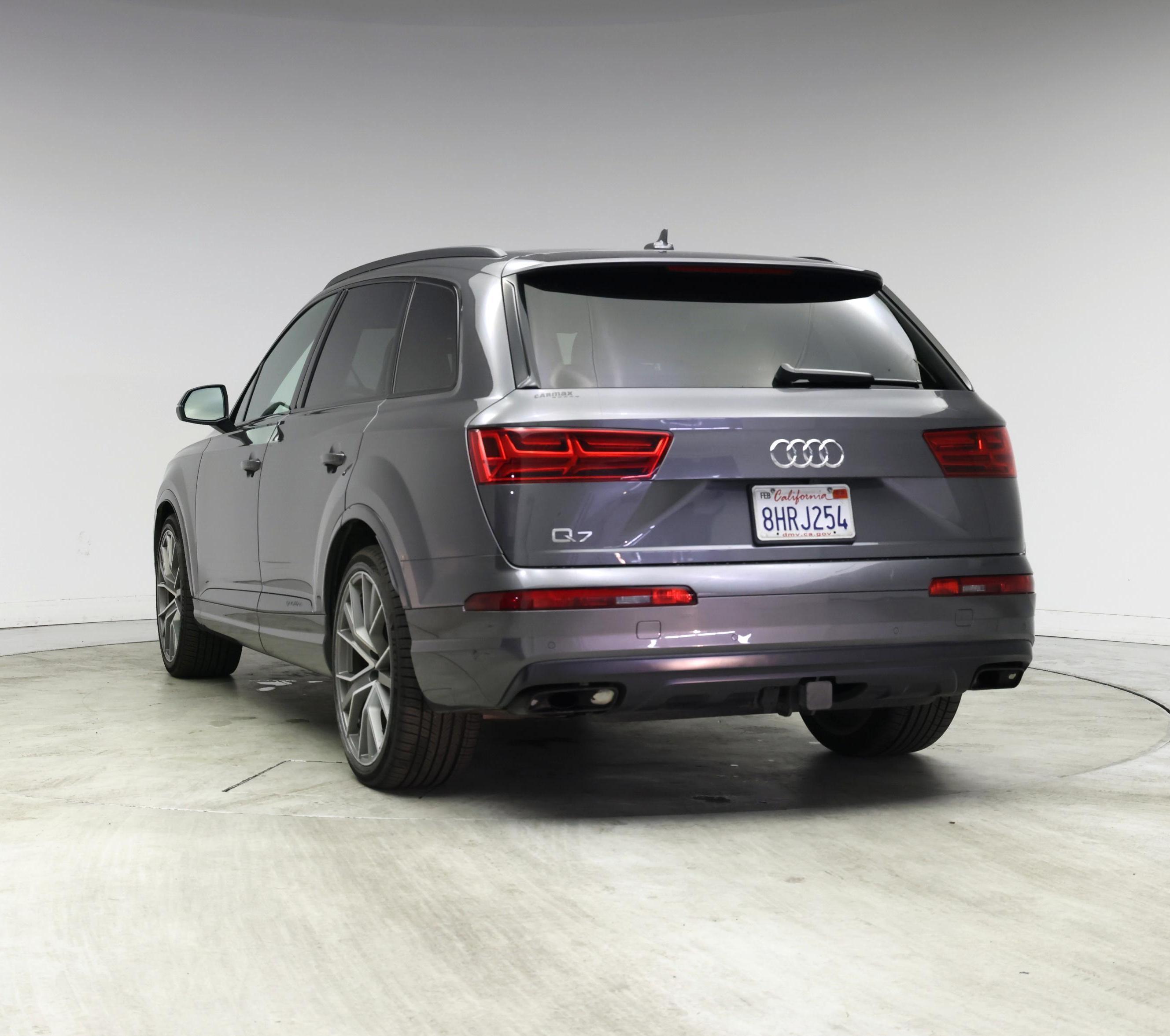 Thumbnail: 2019 Audi Q7 - 6
