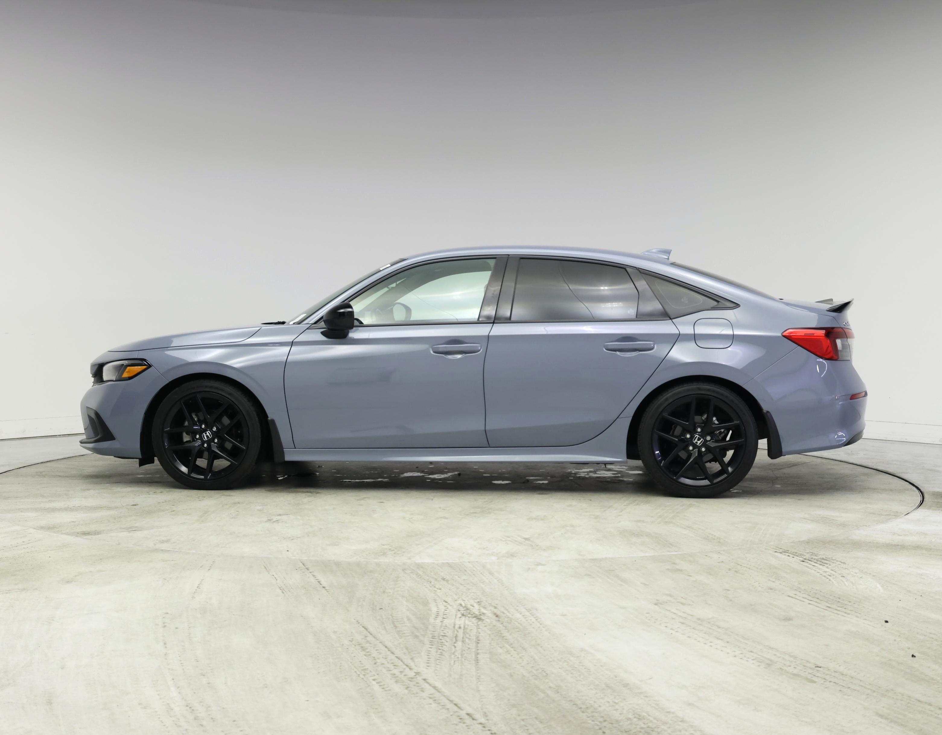 Thumbnail: 2024 Honda Civic - 3