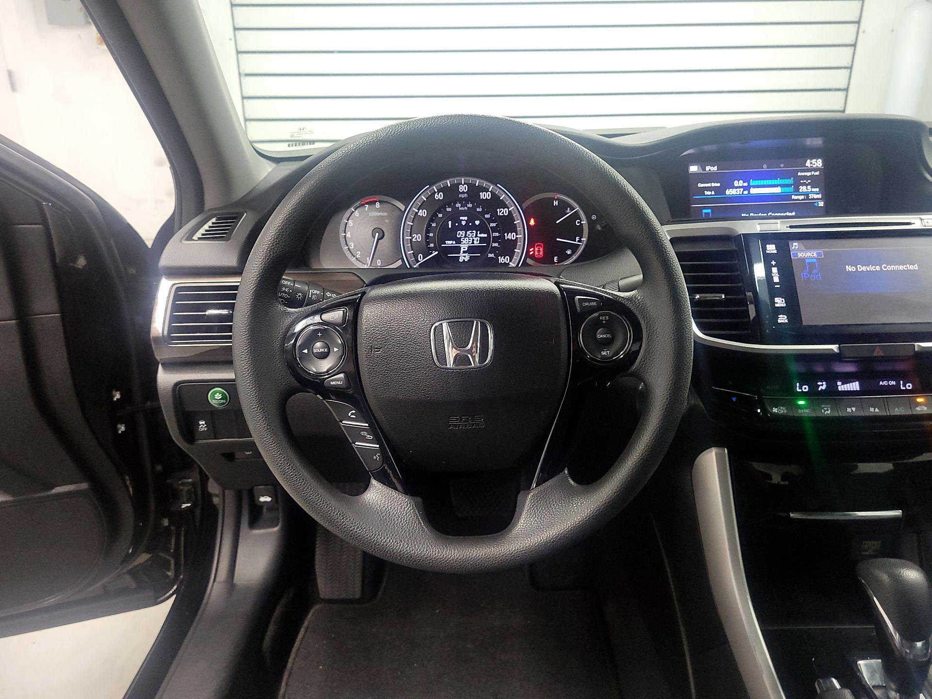 Thumbnail: 2016 Honda Accord - 10