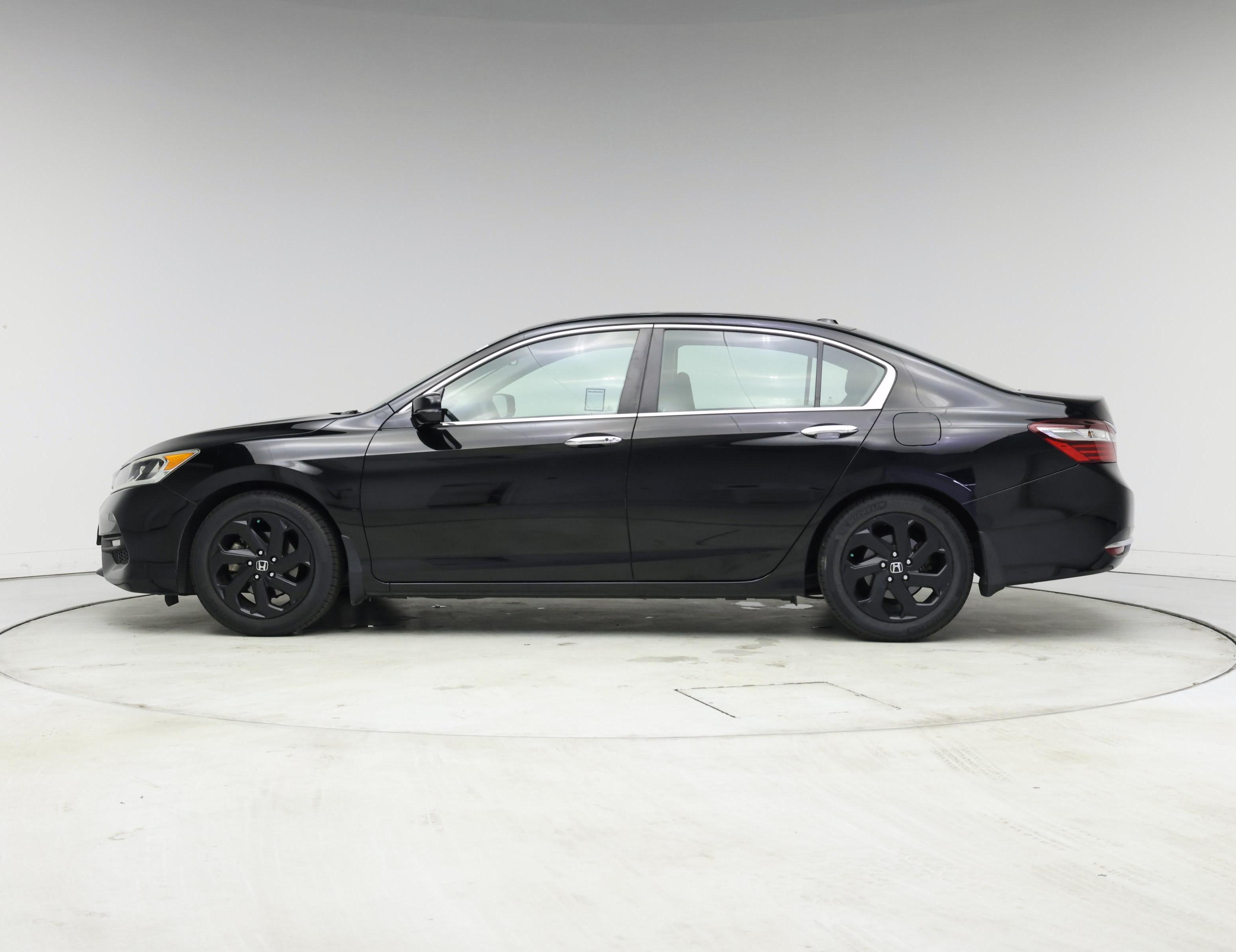Thumbnail: 2016 Honda Accord - 3