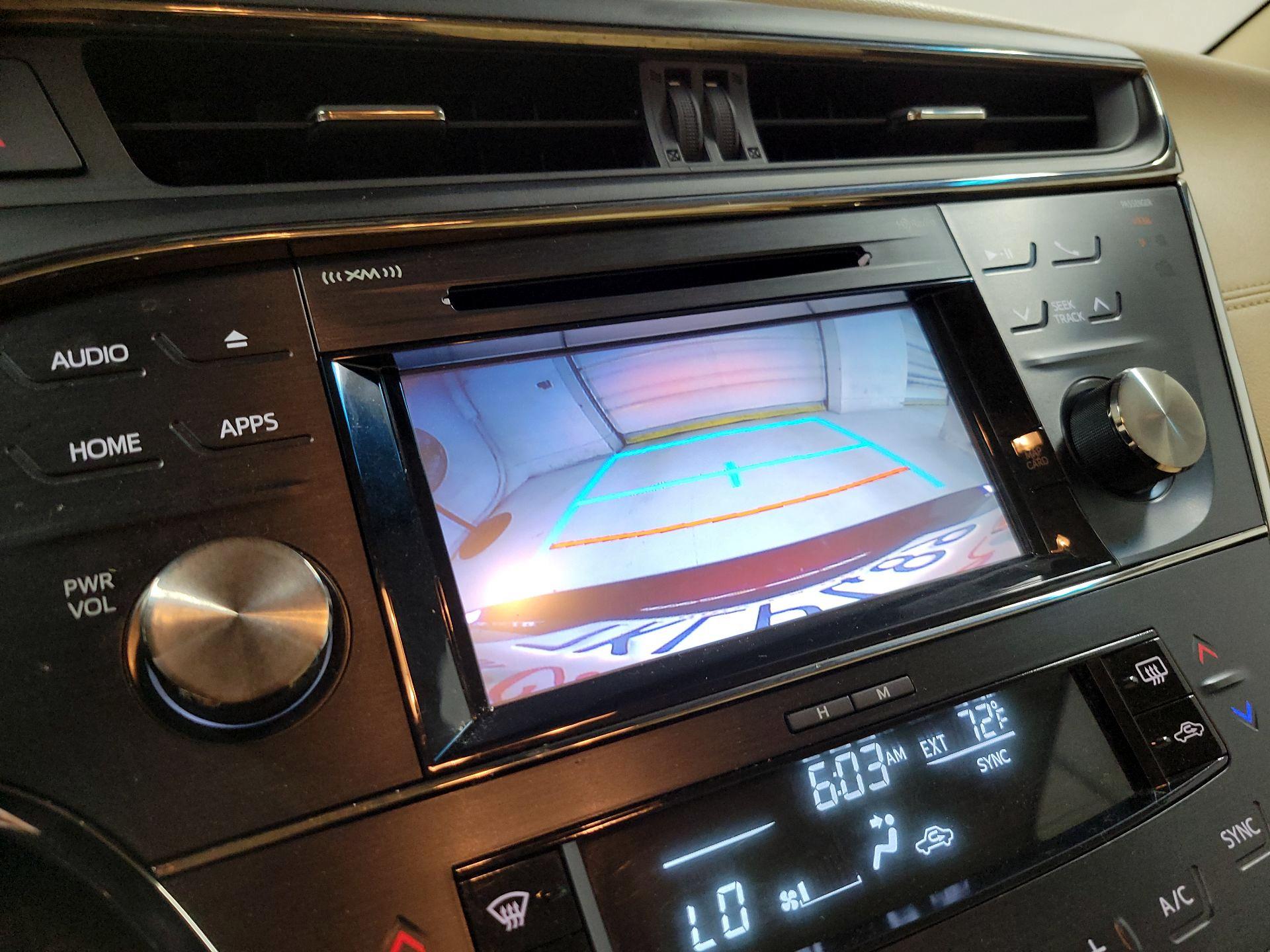 Thumbnail: 2015 Toyota Avalon - 15