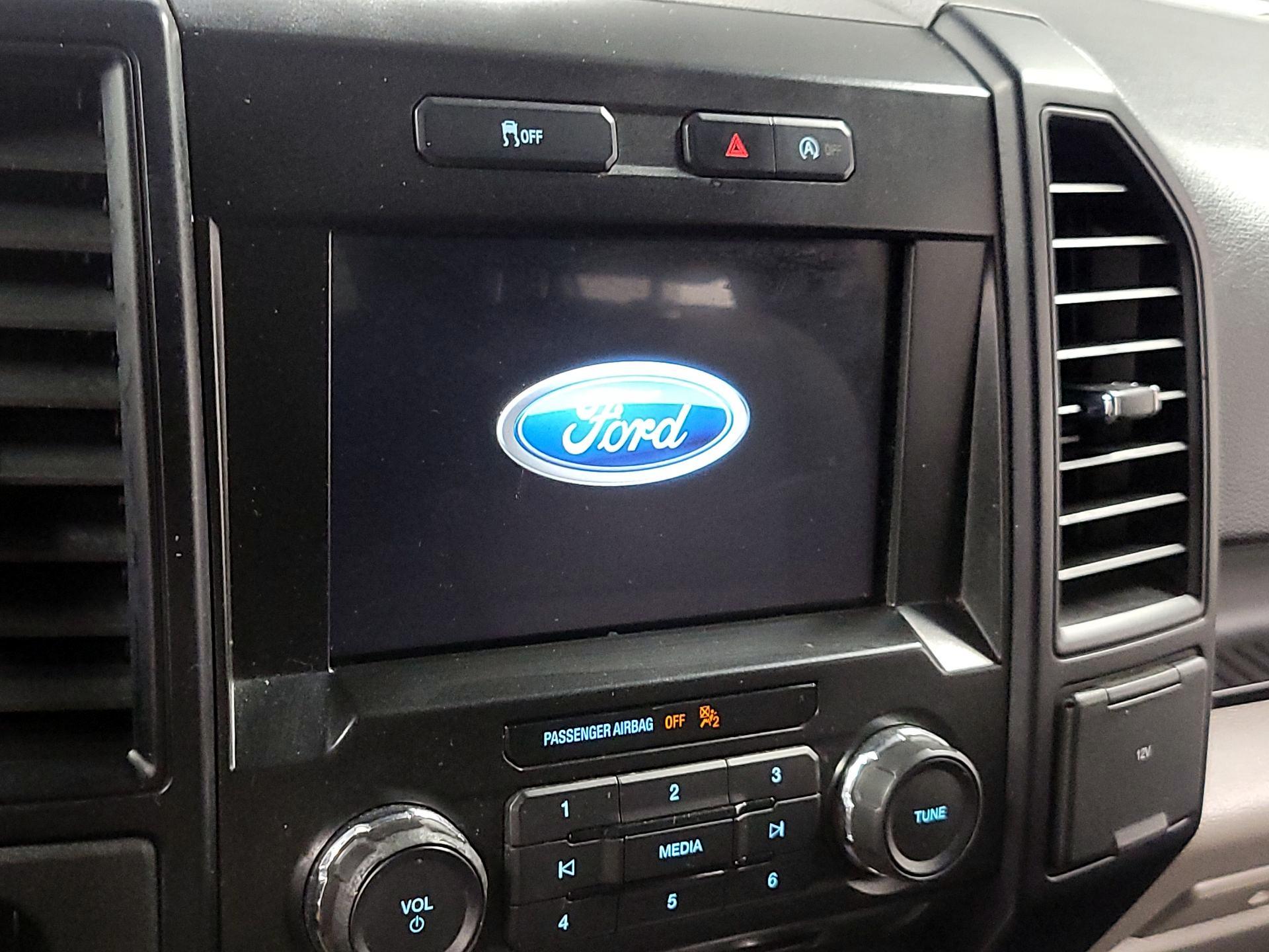 Thumbnail: 2017 Ford F-150 - 13