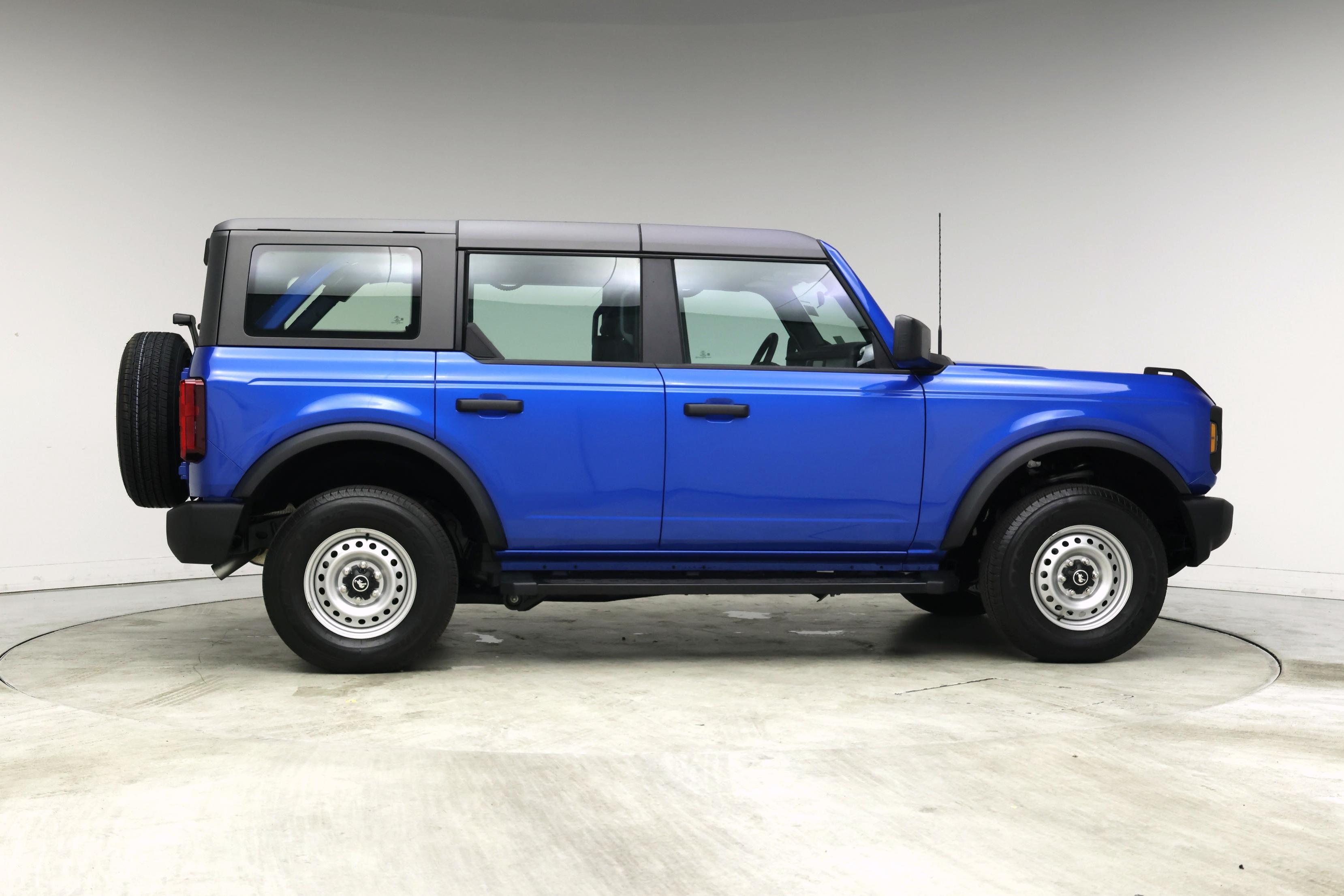 Thumbnail: 2025 Ford Bronco - 7