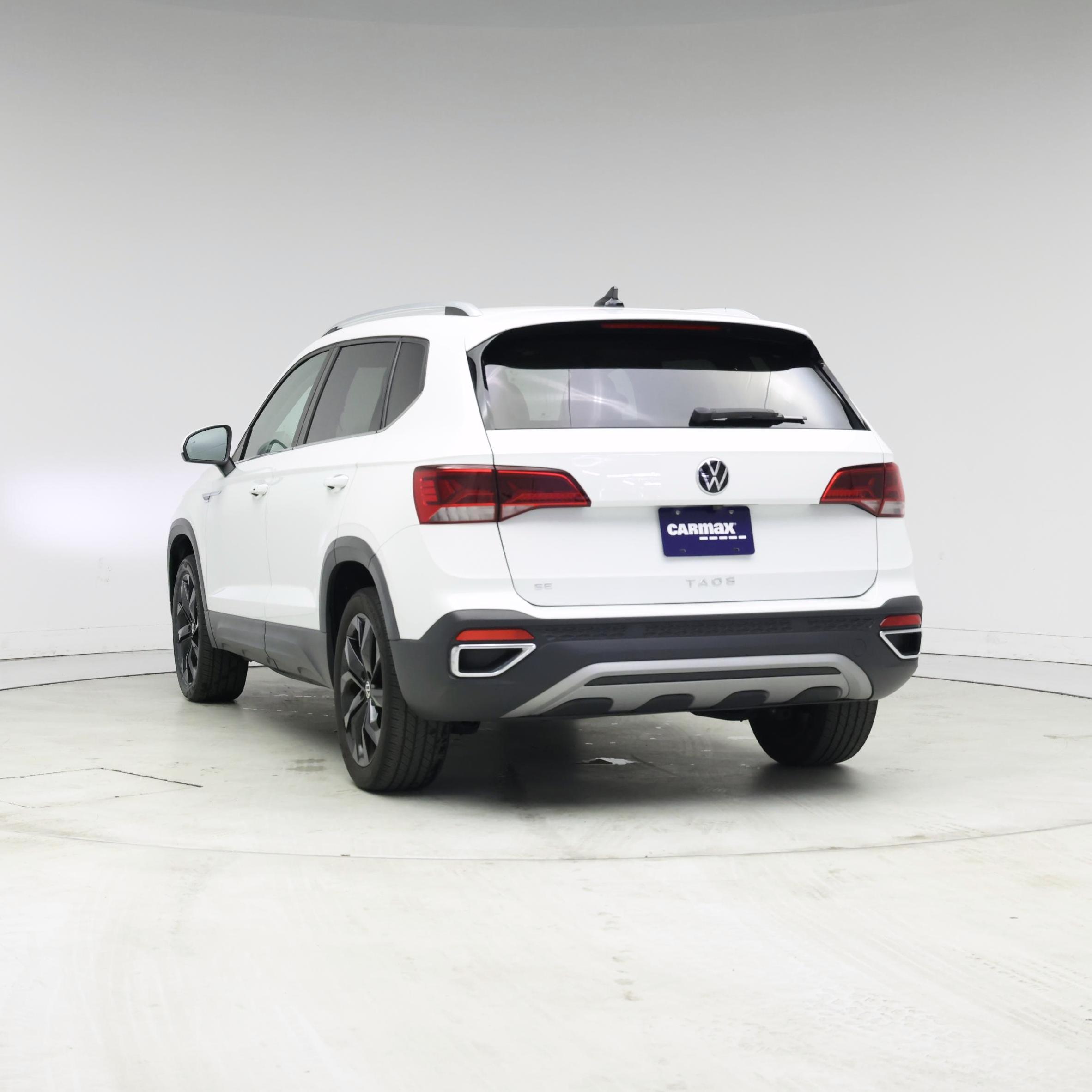 Thumbnail: 2022 Volkswagen Taos - 2
