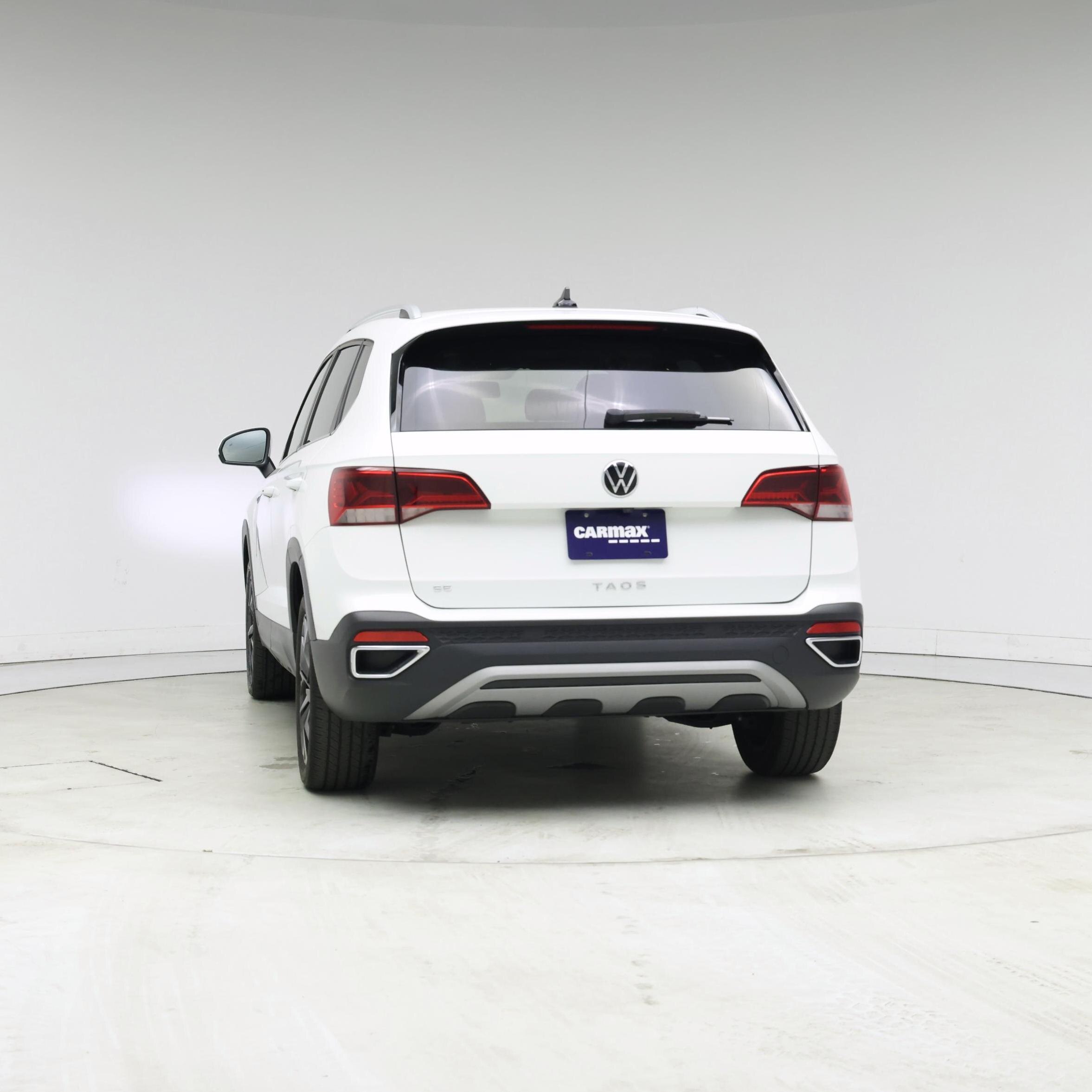 Thumbnail: 2022 Volkswagen Taos - 6