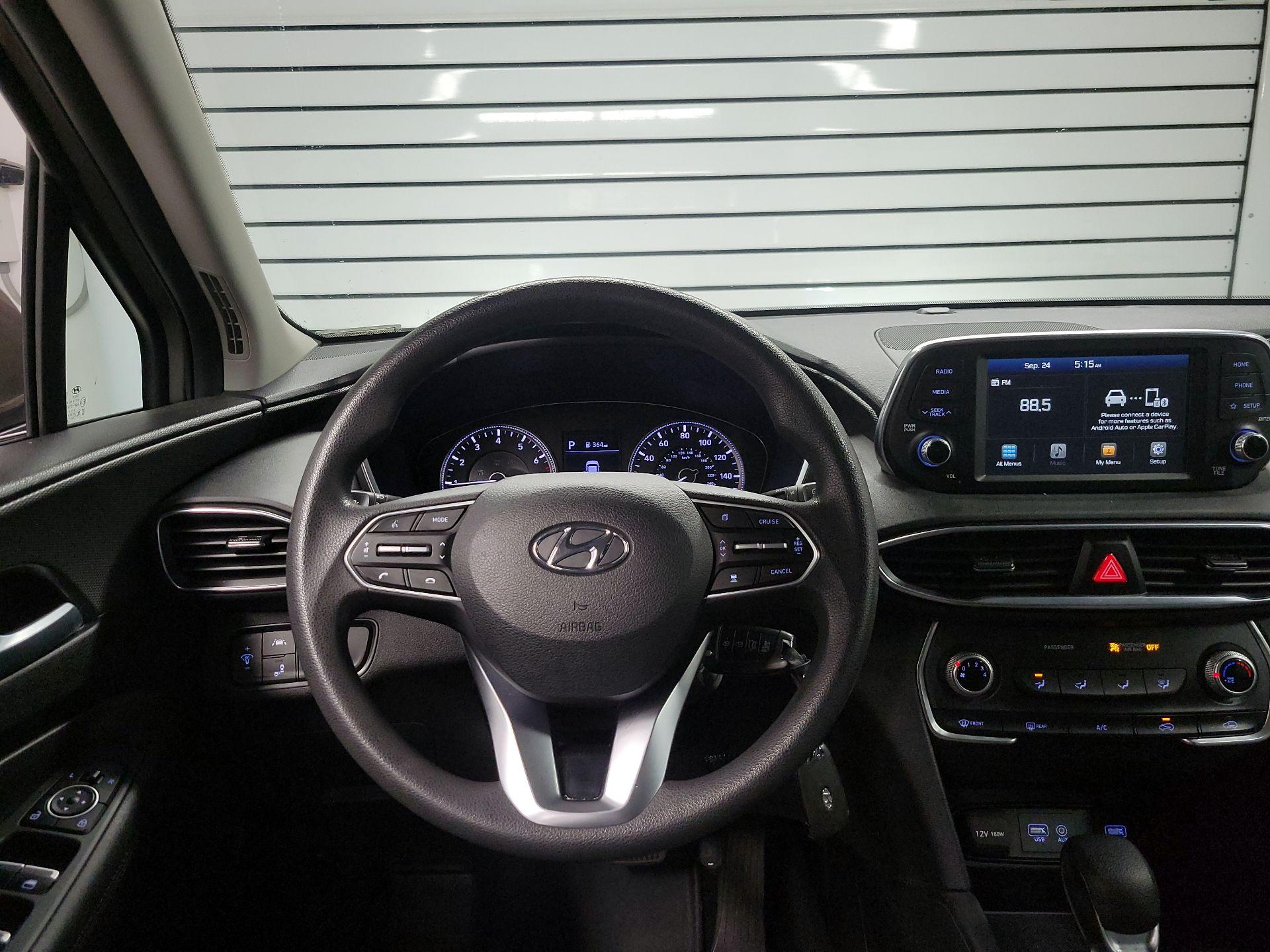 Thumbnail: 2019 Hyundai Santa Fe - 10