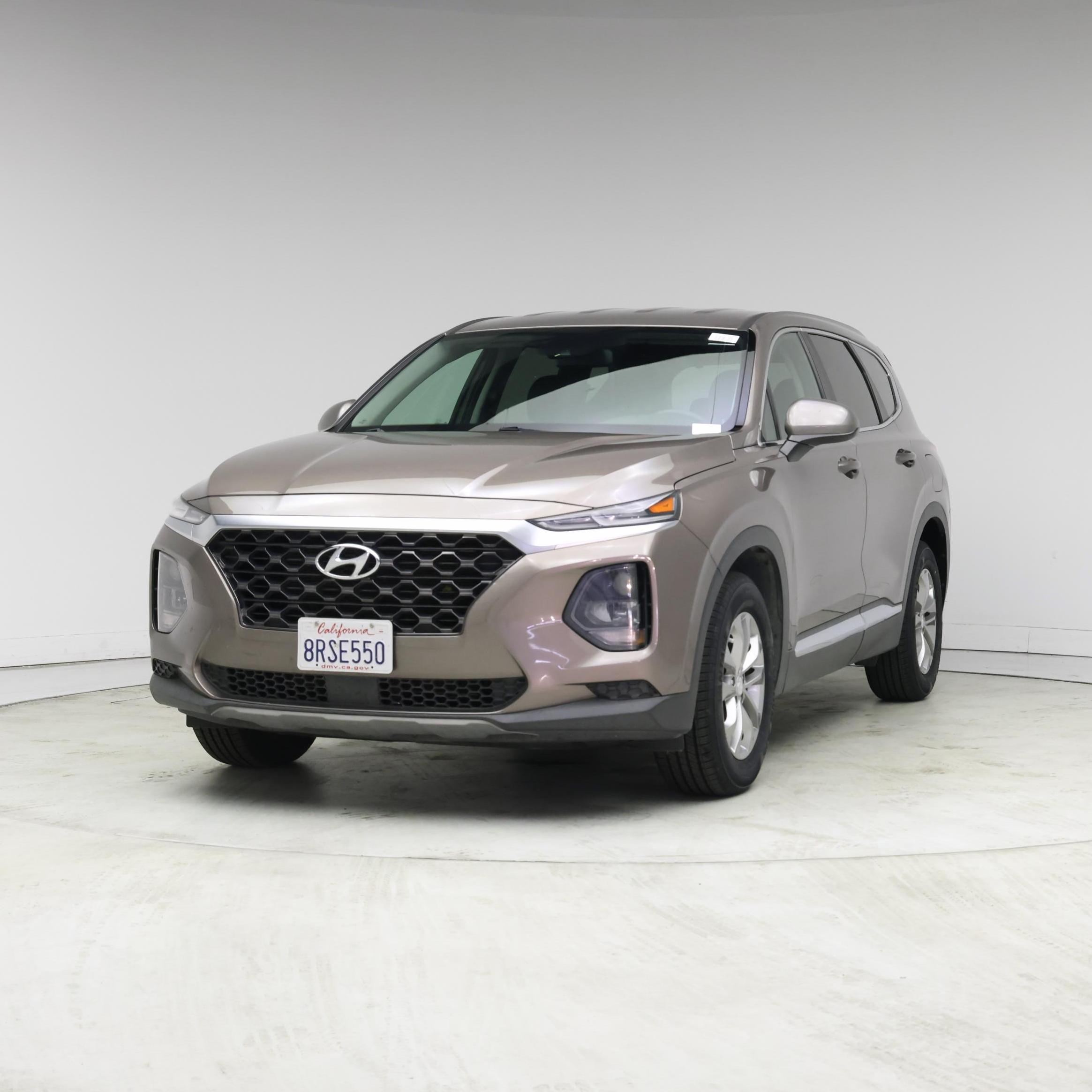 Thumbnail: 2019 Hyundai Santa Fe - 4