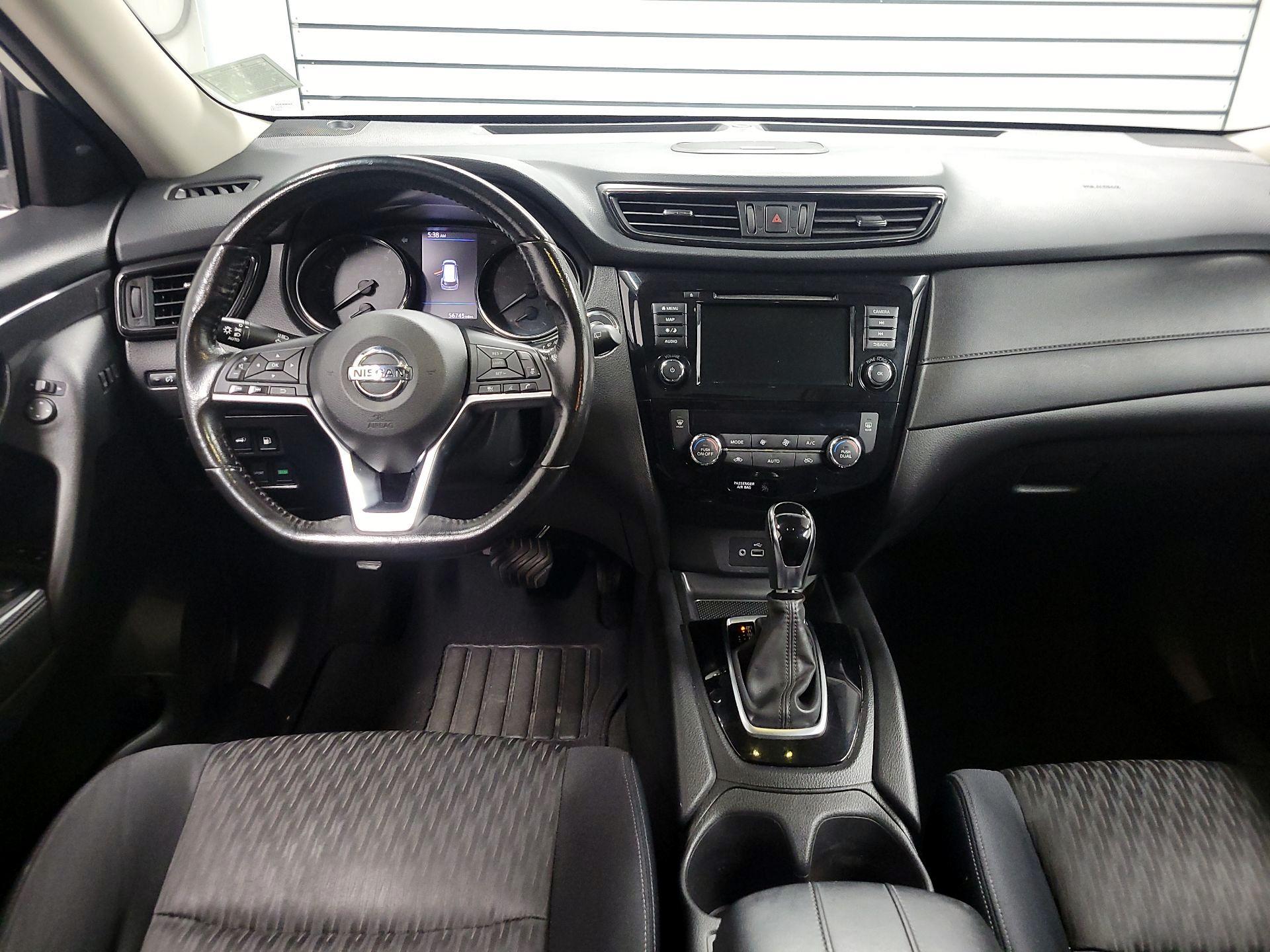 Thumbnail: 2018 Nissan Rogue - 9