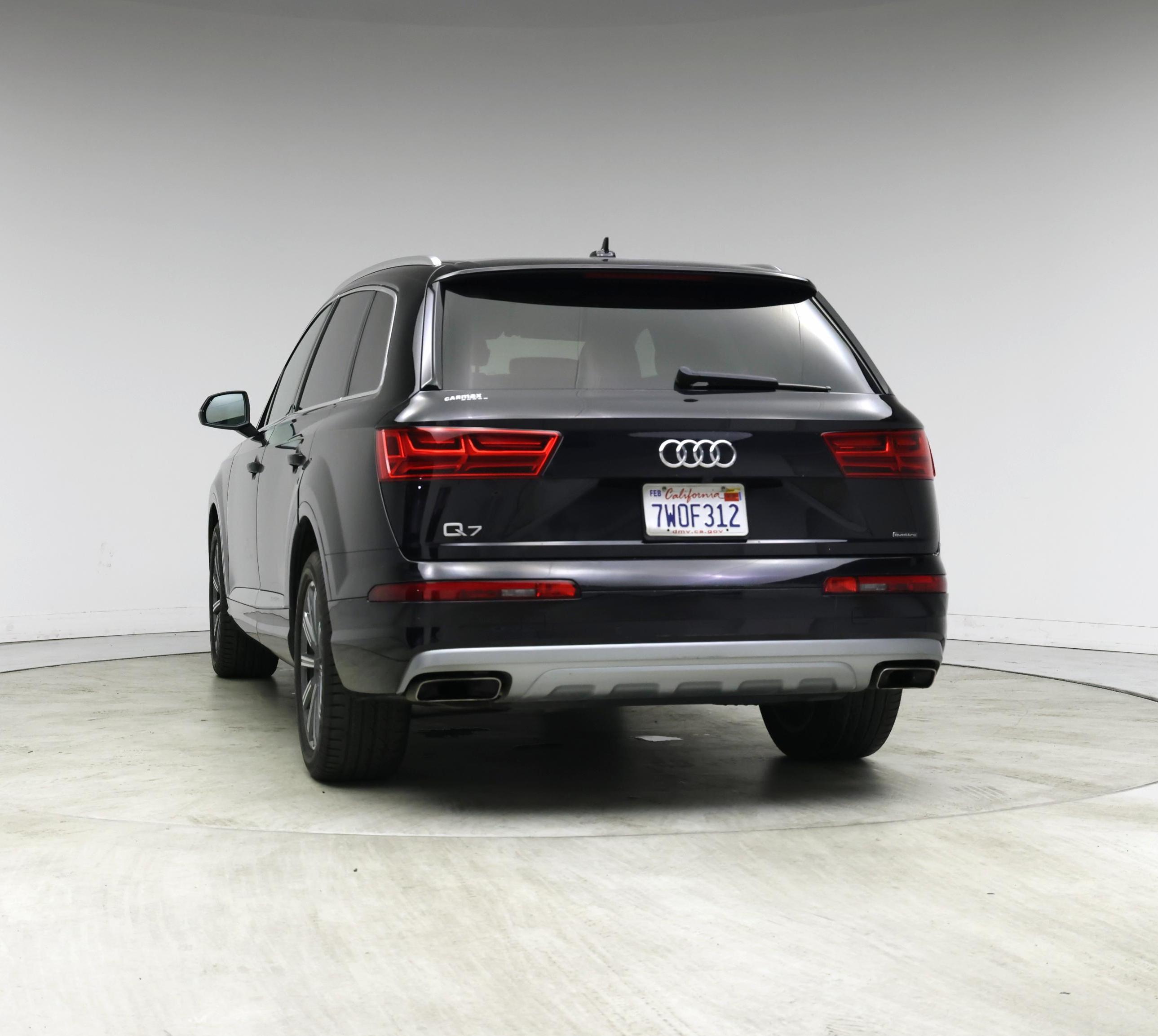 Thumbnail: 2017 Audi Q7 - 6