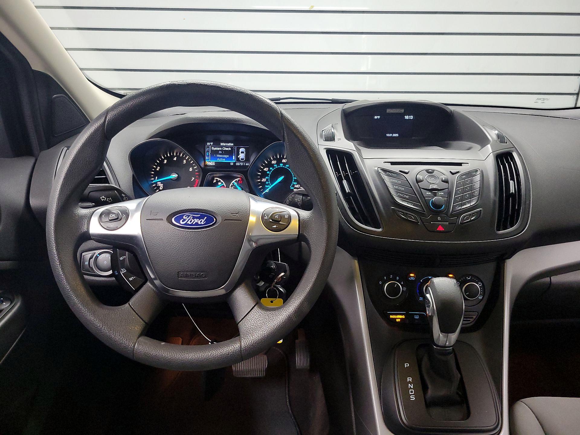 Thumbnail: 2016 Ford Escape - 9