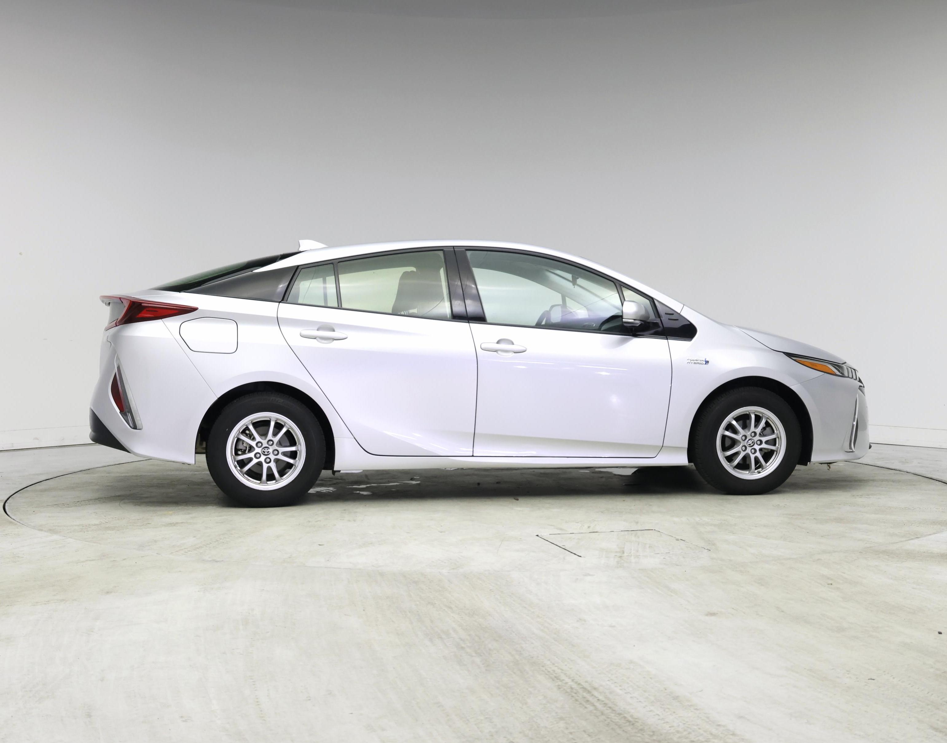 Thumbnail: 2019 Toyota Prius Prime - 7