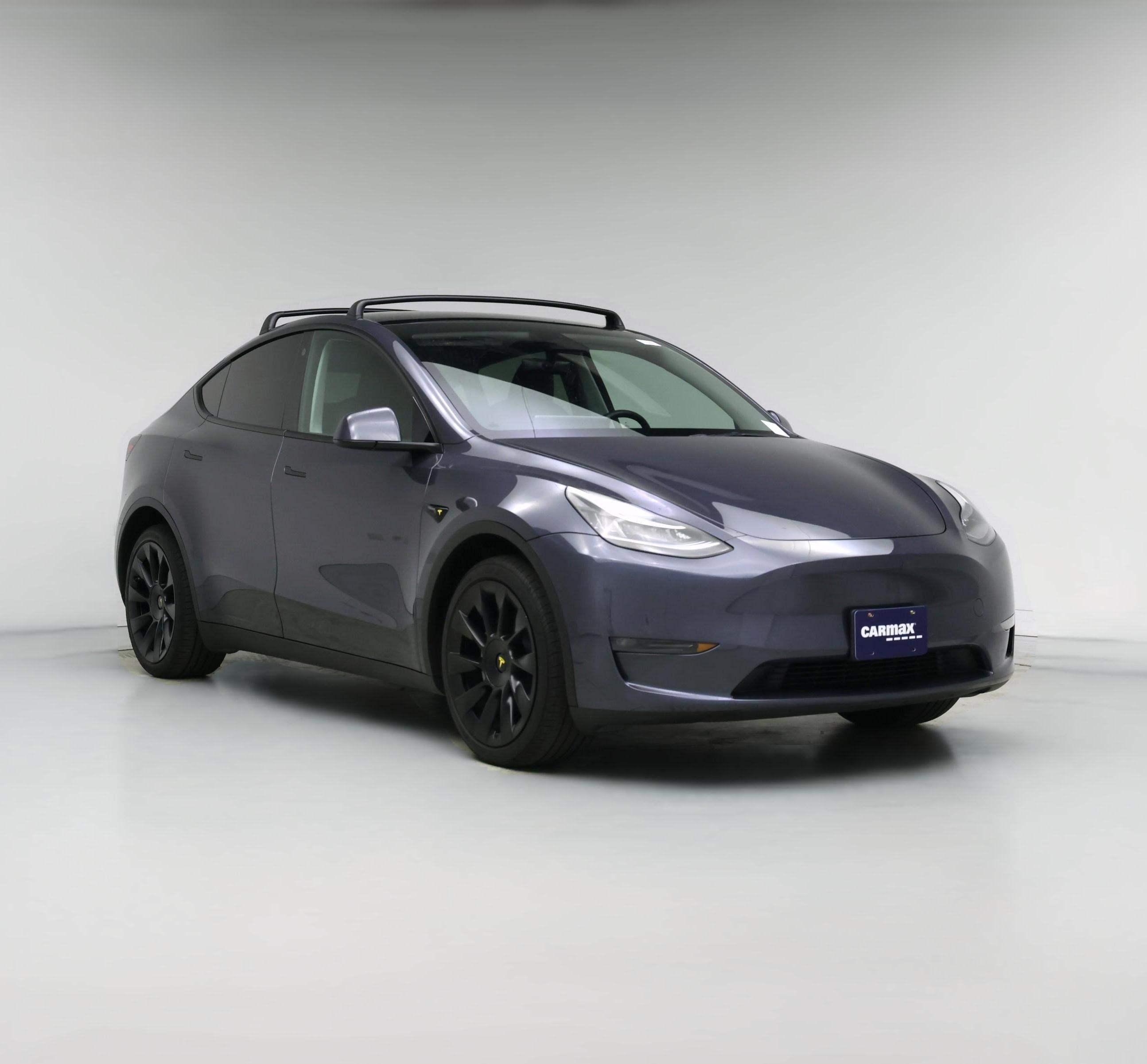 Thumbnail: 2023 Tesla Model Y - 1