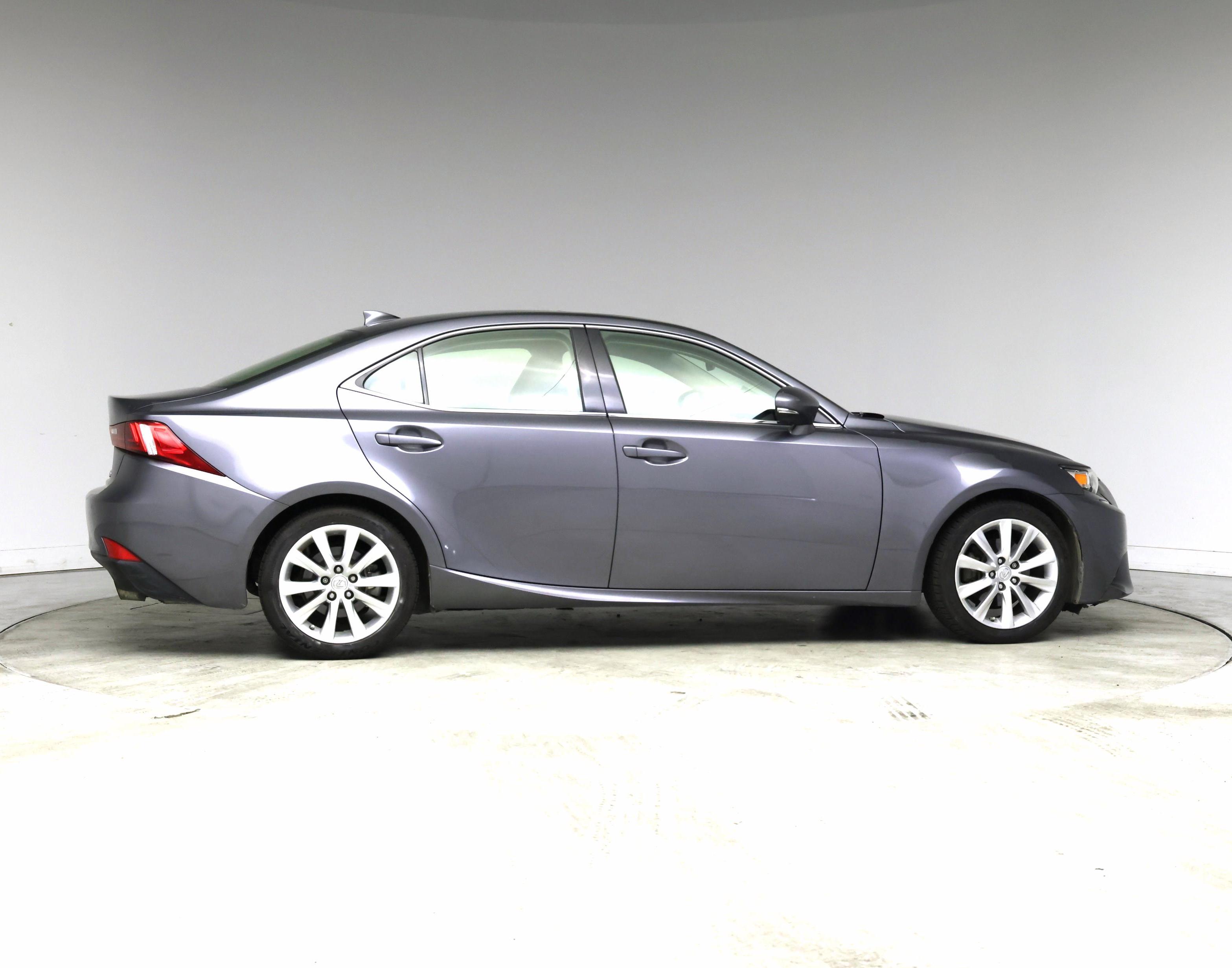 Thumbnail: 2014 Lexus IS - 7