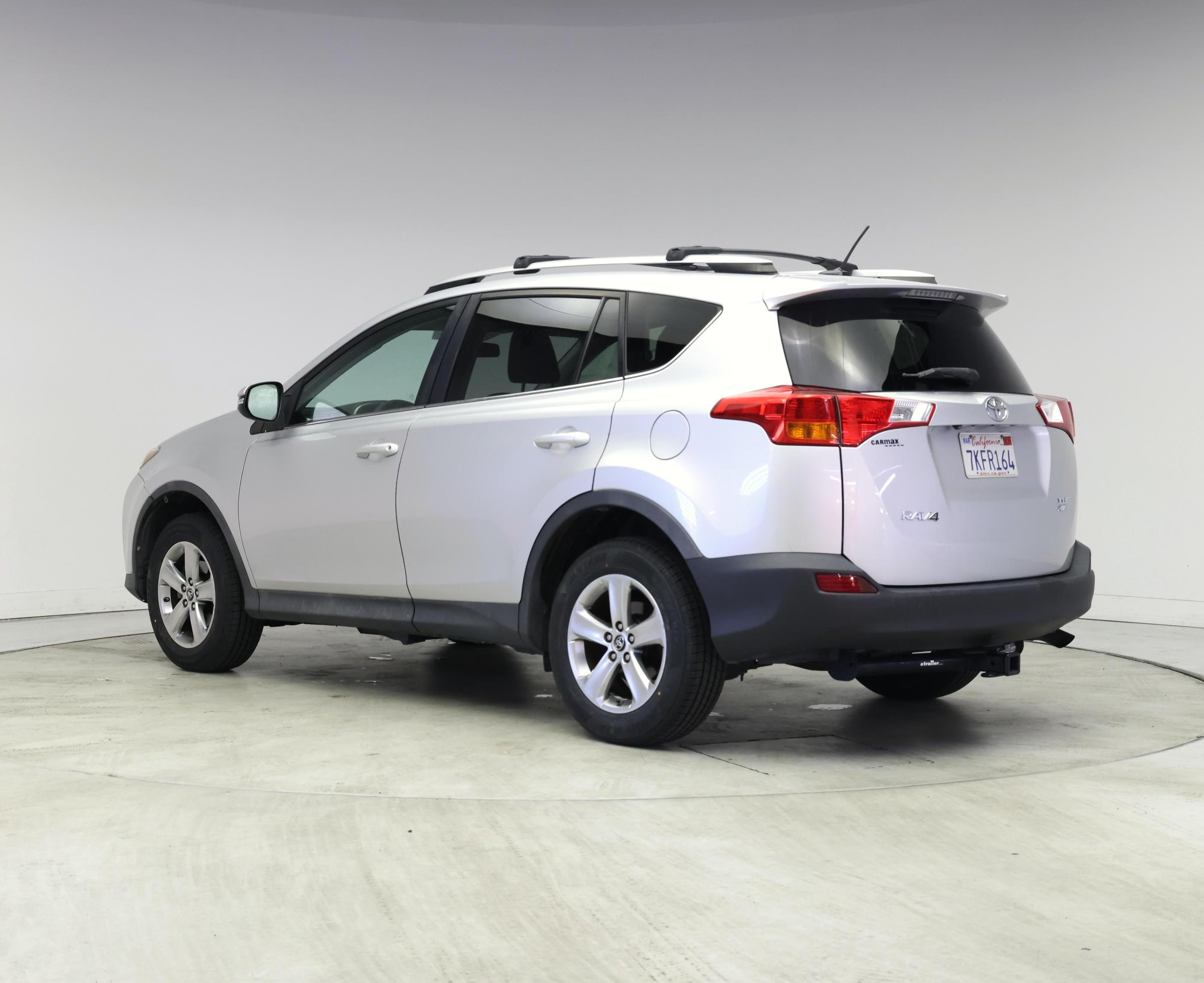 Thumbnail: 2015 Toyota RAV4 - 2