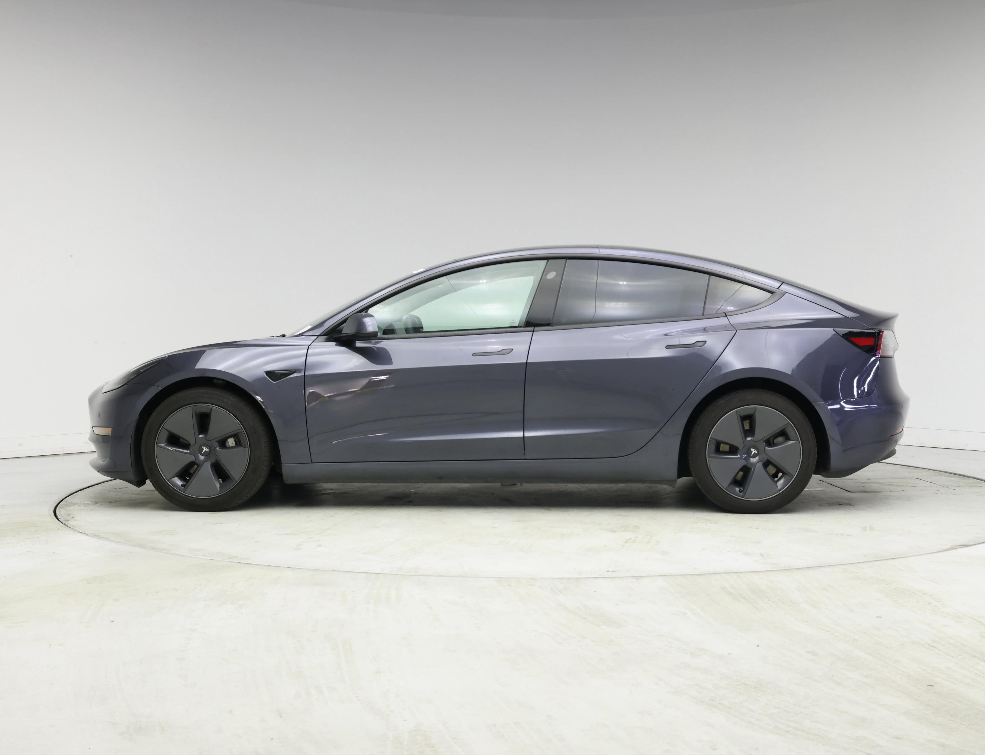 Thumbnail: 2021 Tesla Model 3 - 3