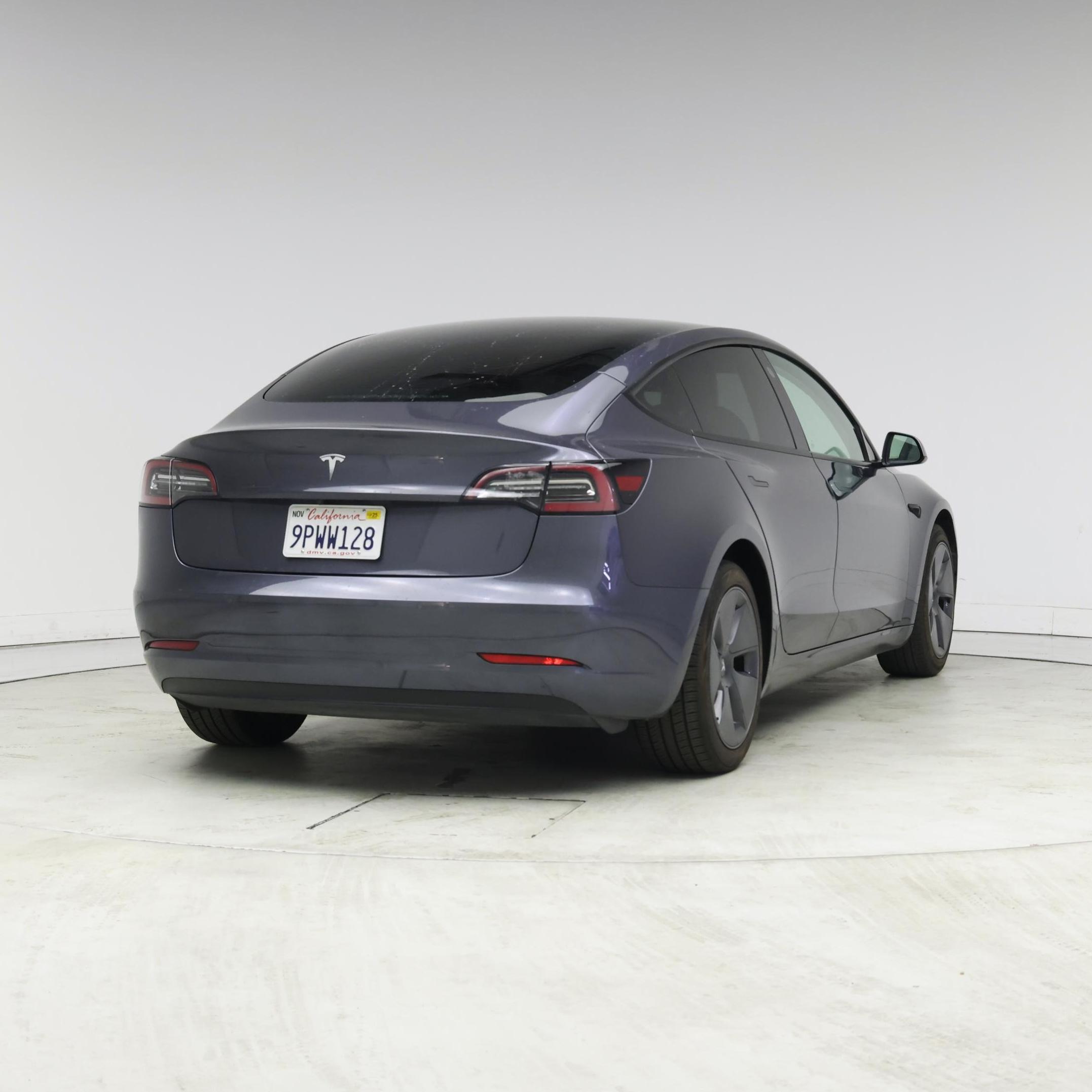 Thumbnail: 2021 Tesla Model 3 - 8