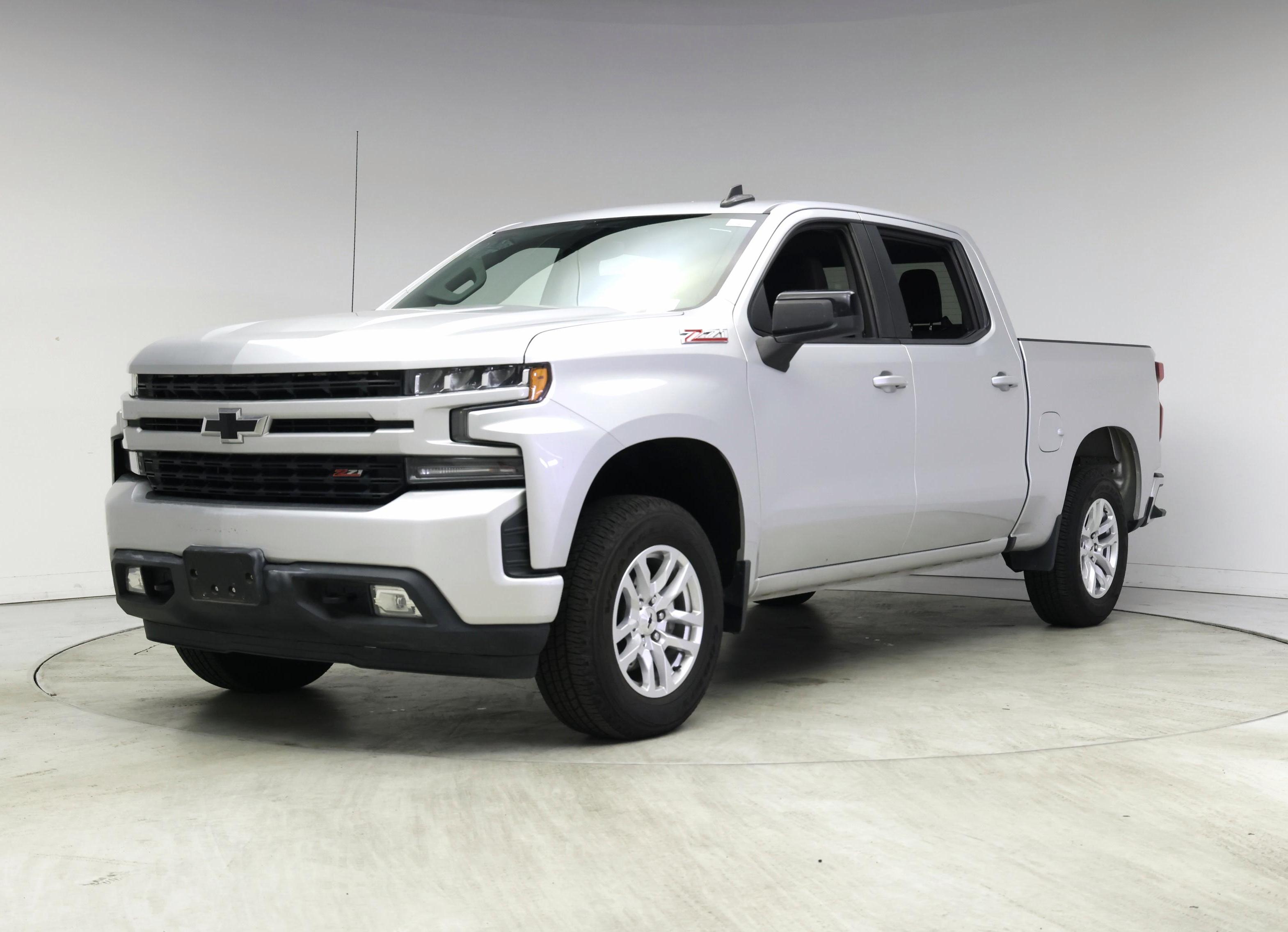 Thumbnail: 2020 Chevrolet Silverado 1500 - 4