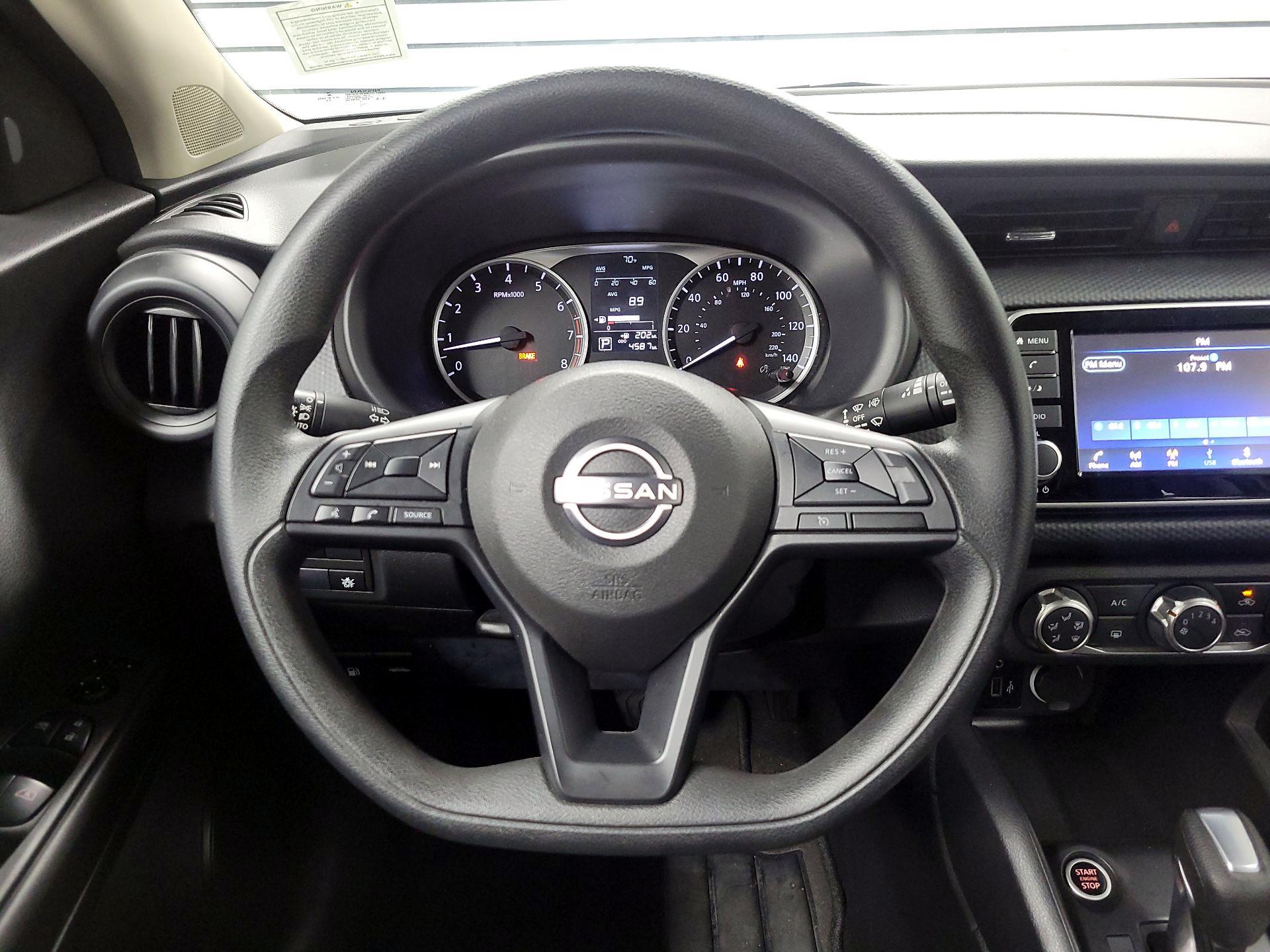 Thumbnail: 2023 Nissan Kicks - 10