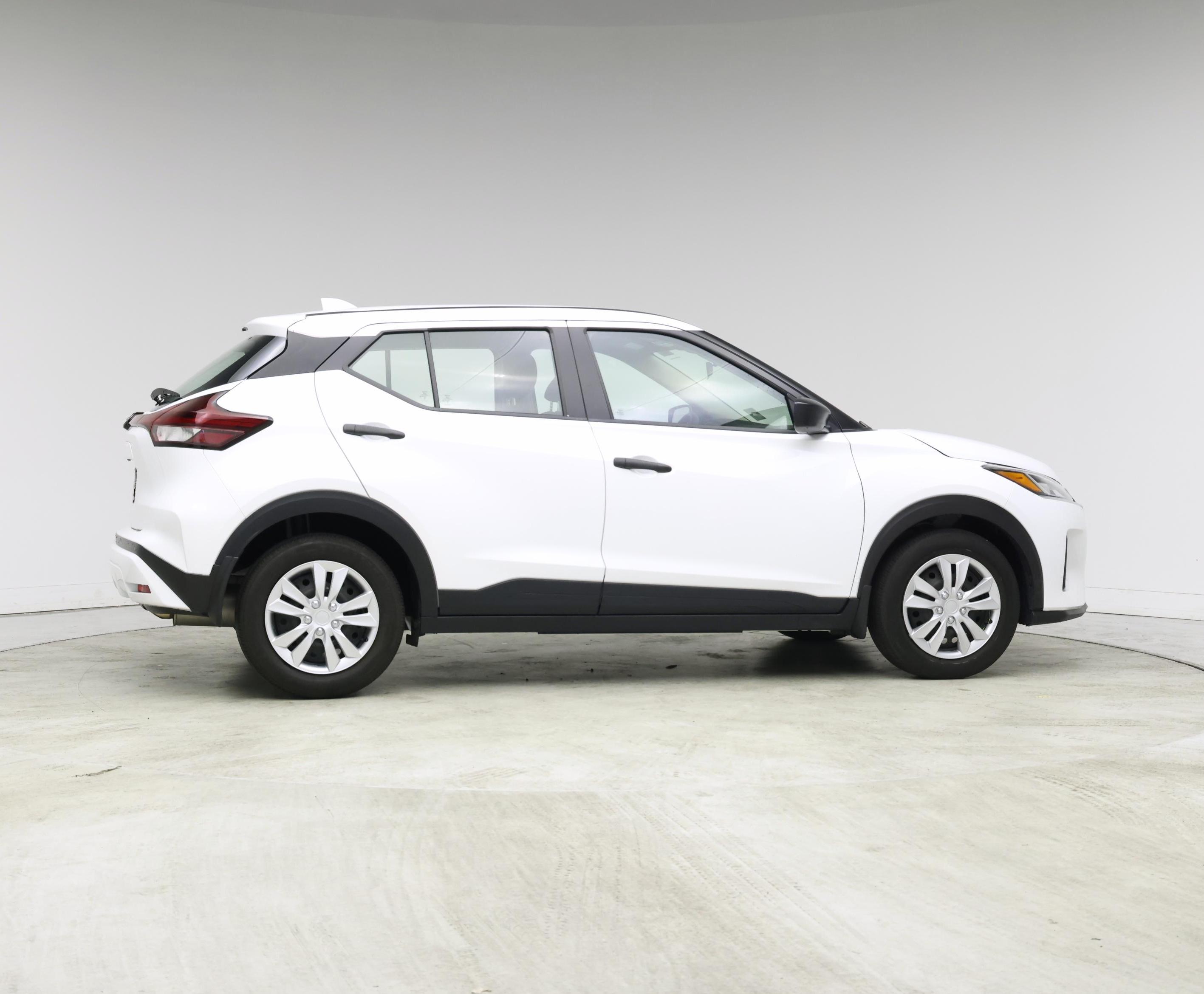 Thumbnail: 2023 Nissan Kicks - 7