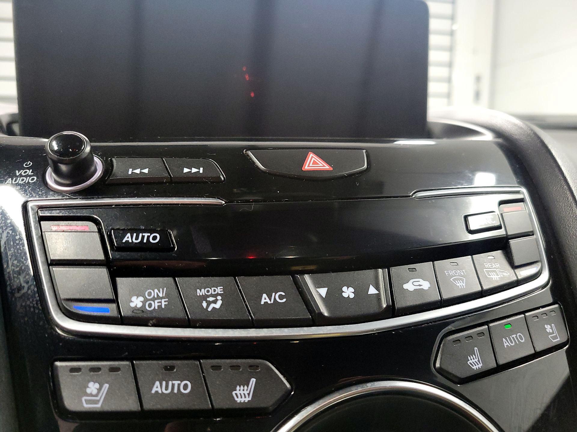 Thumbnail: 2019 Acura RDX - 17