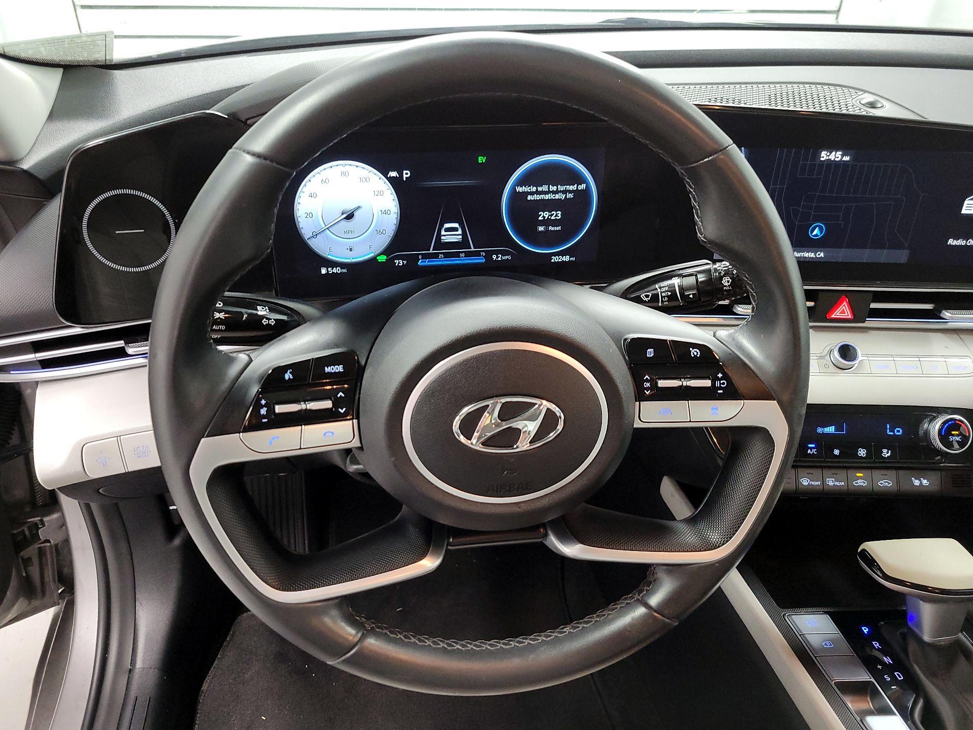 Thumbnail: 2023 Hyundai Elantra - 10