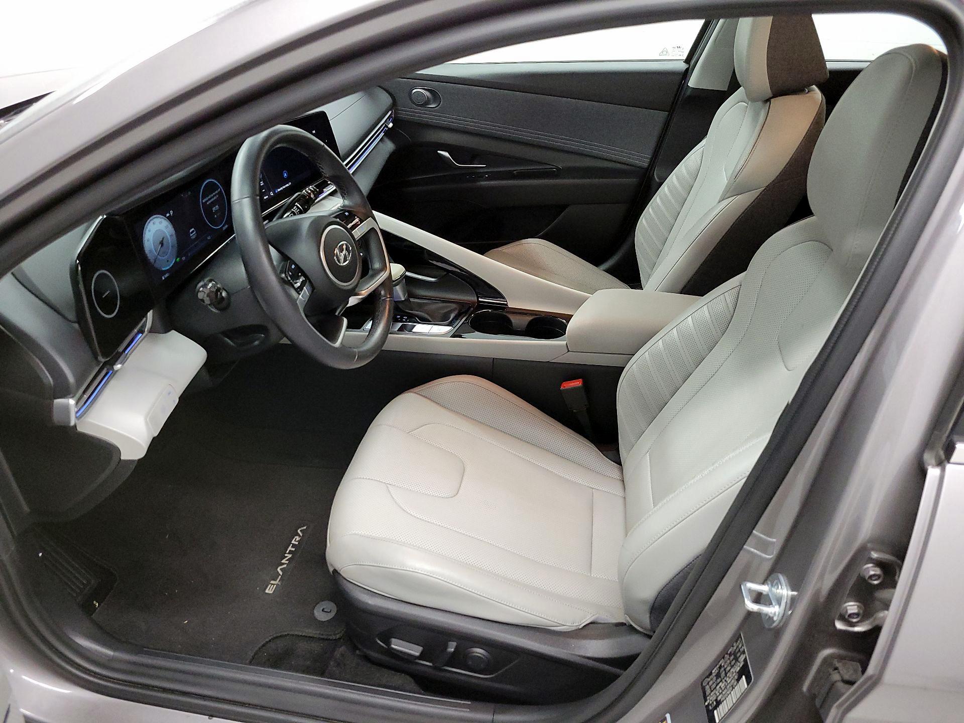 Thumbnail: 2023 Hyundai Elantra - 11
