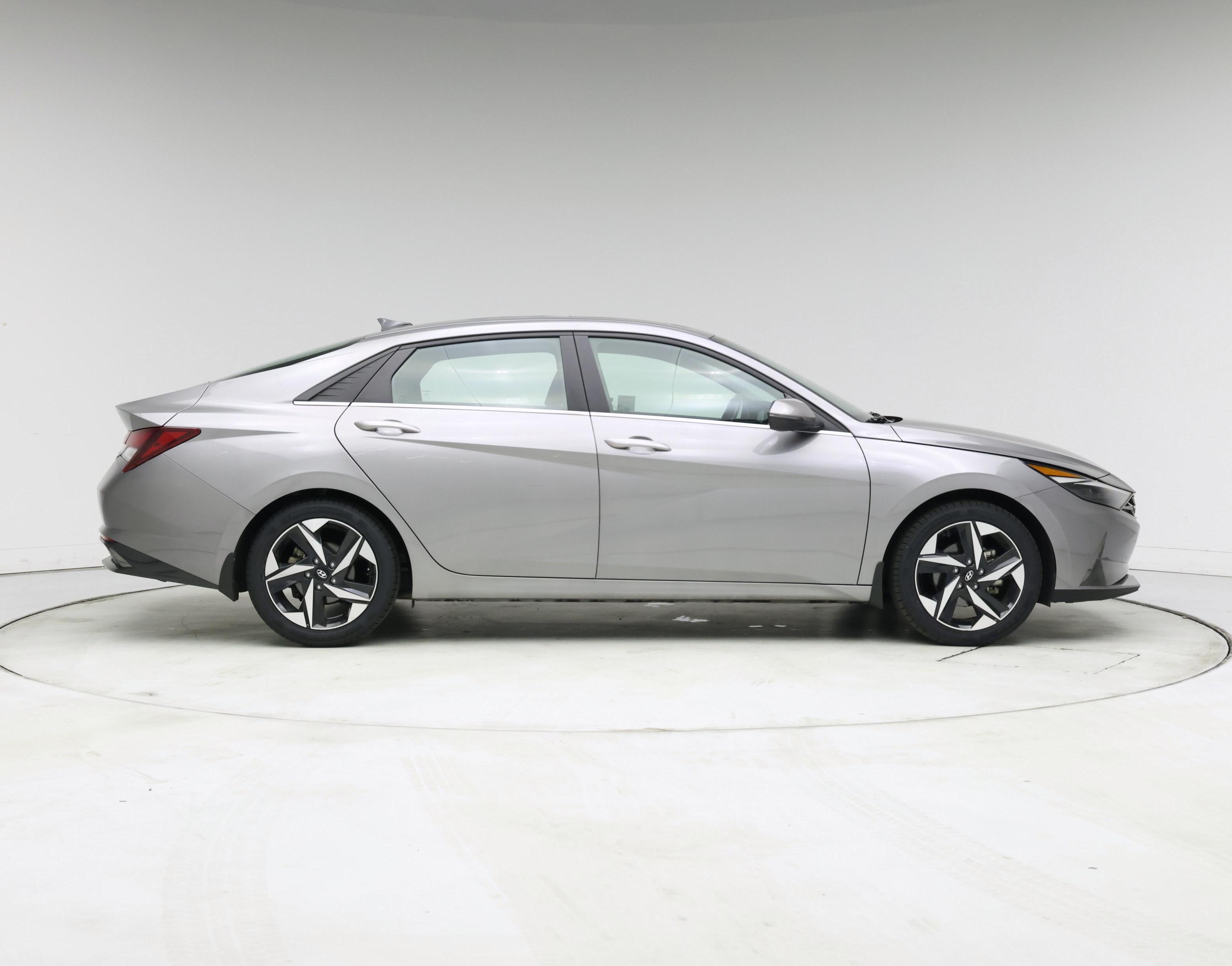 Thumbnail: 2023 Hyundai Elantra - 7