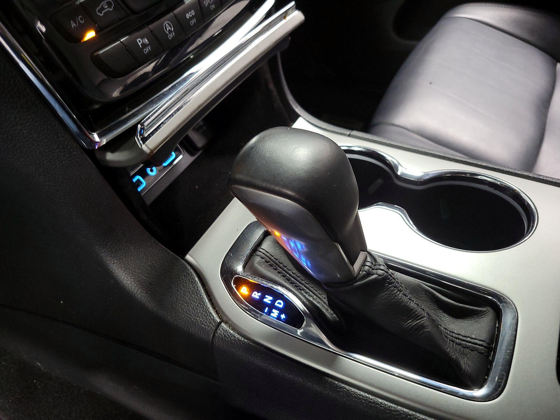 Thumbnail: 2019 Jeep Grand Cherokee - 18