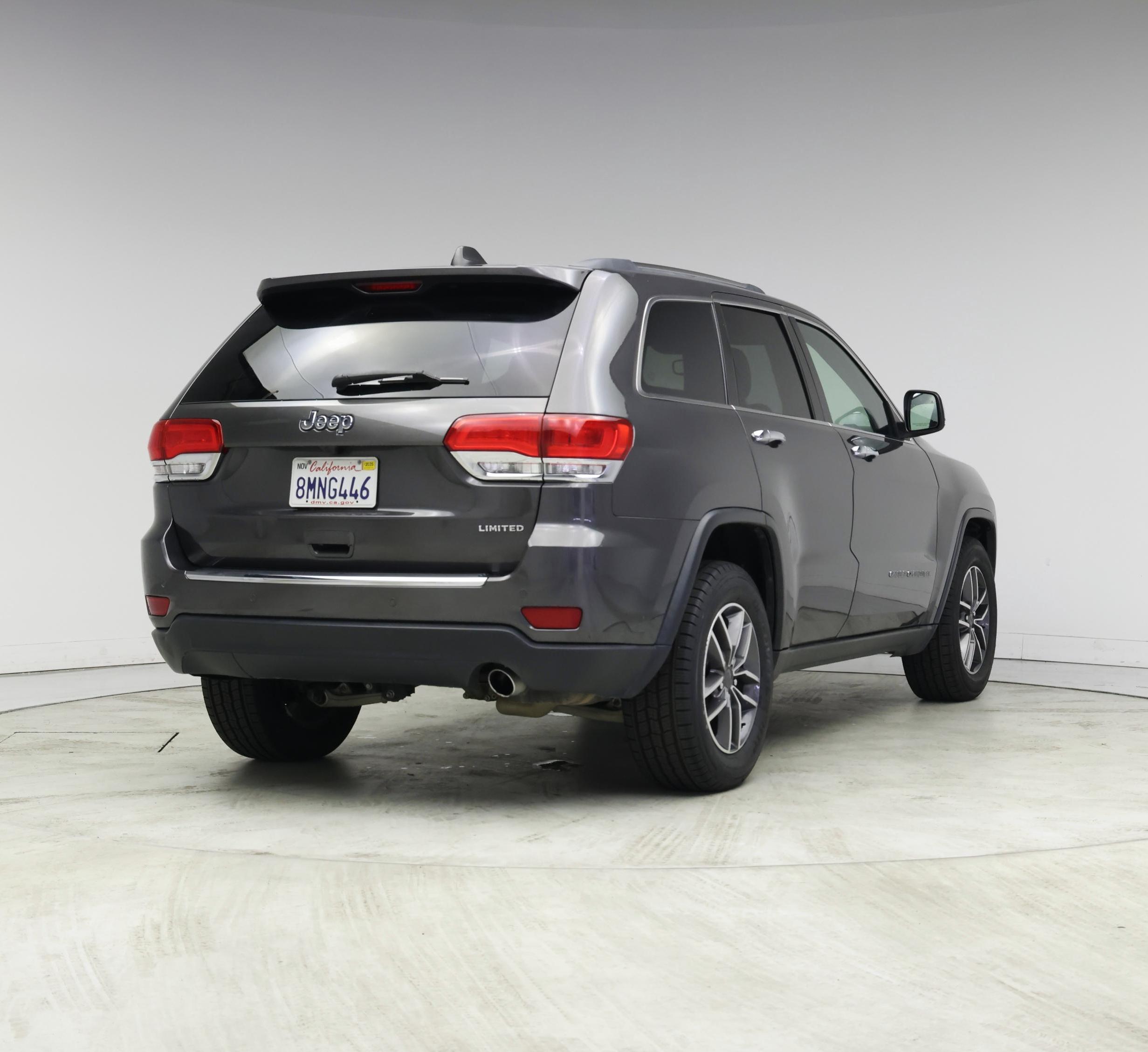 Thumbnail: 2019 Jeep Grand Cherokee - 8