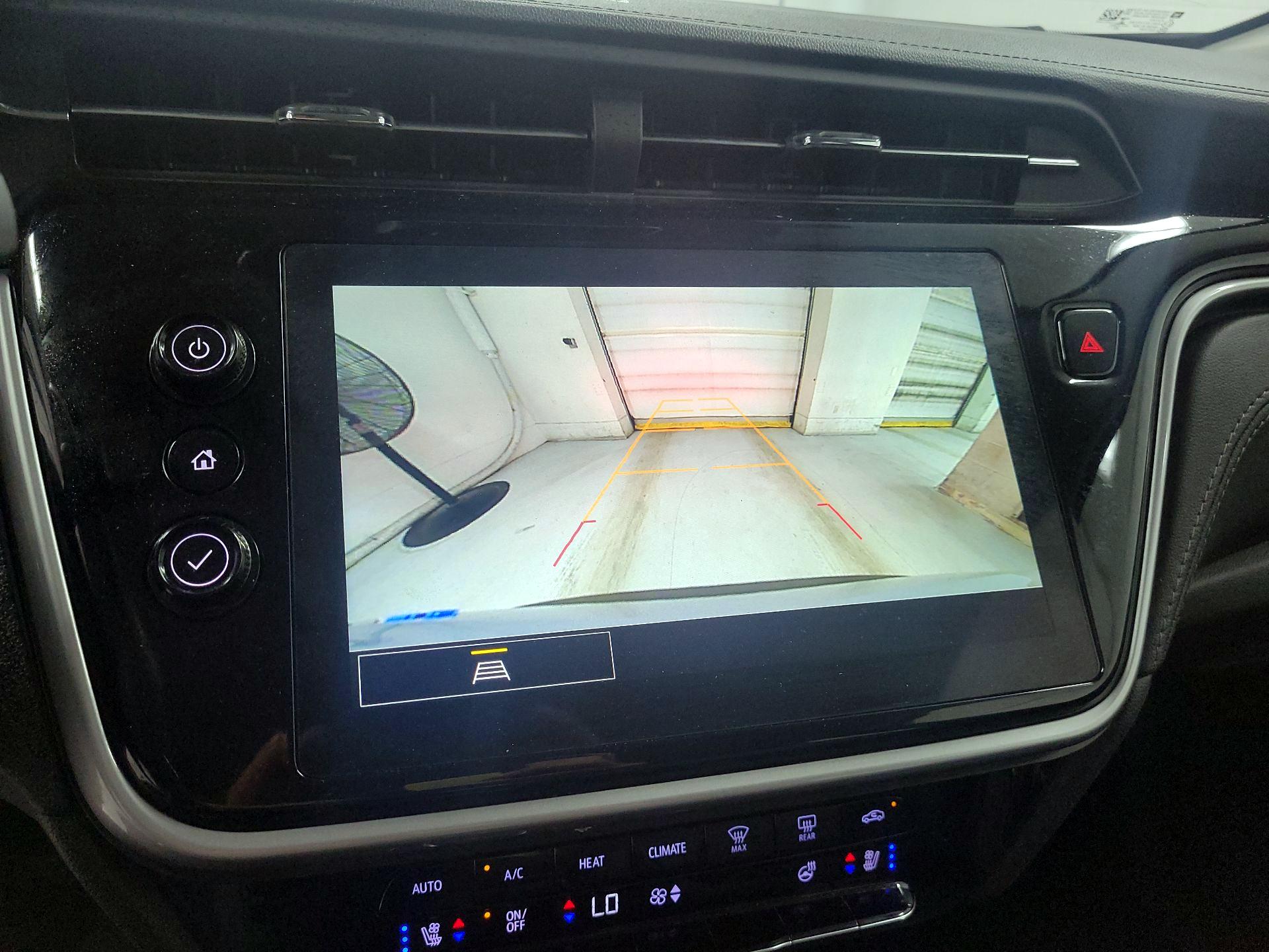 Thumbnail: 2023 Chevrolet Bolt EUV - 13