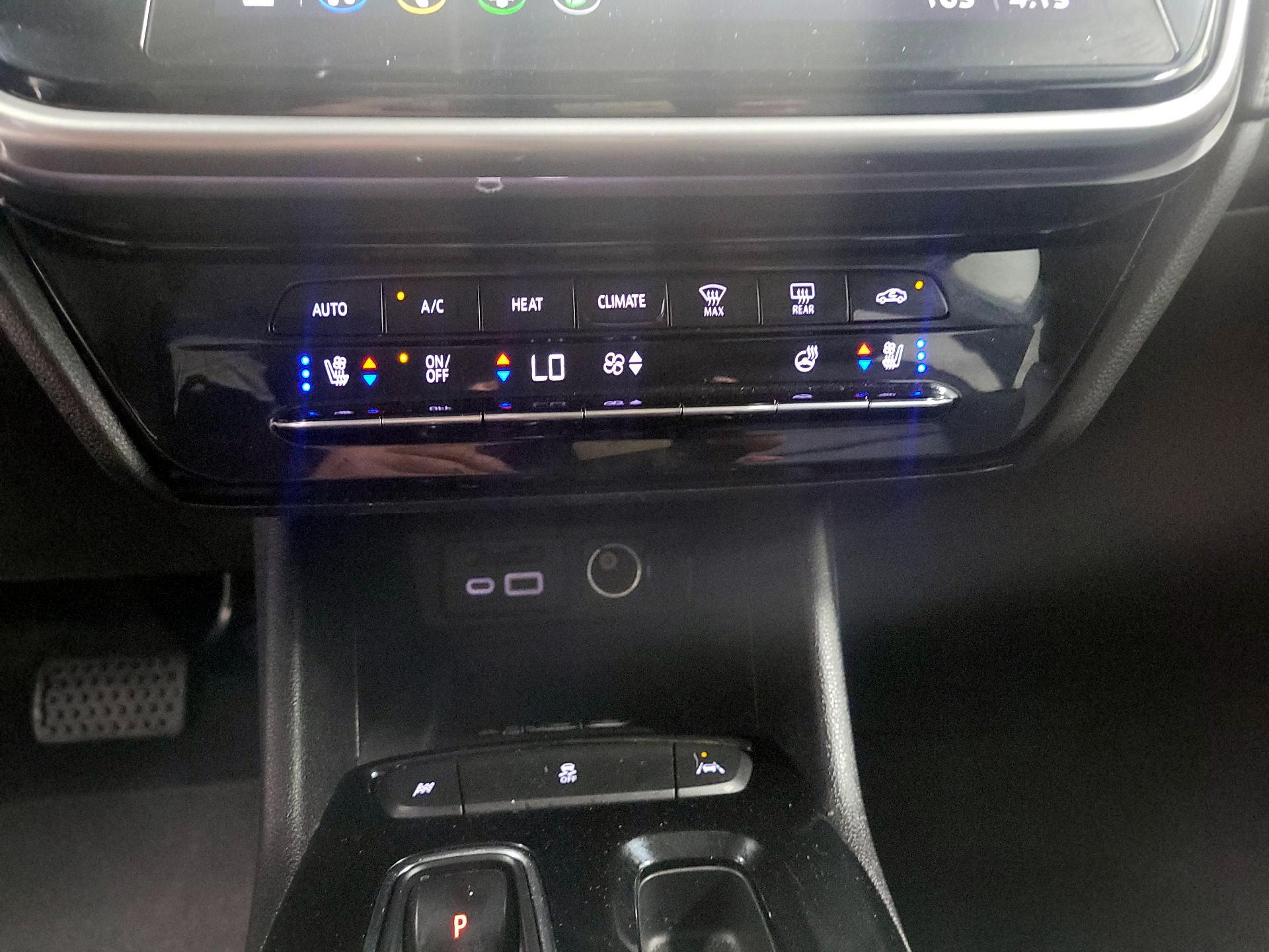 Thumbnail: 2023 Chevrolet Bolt EUV - 15