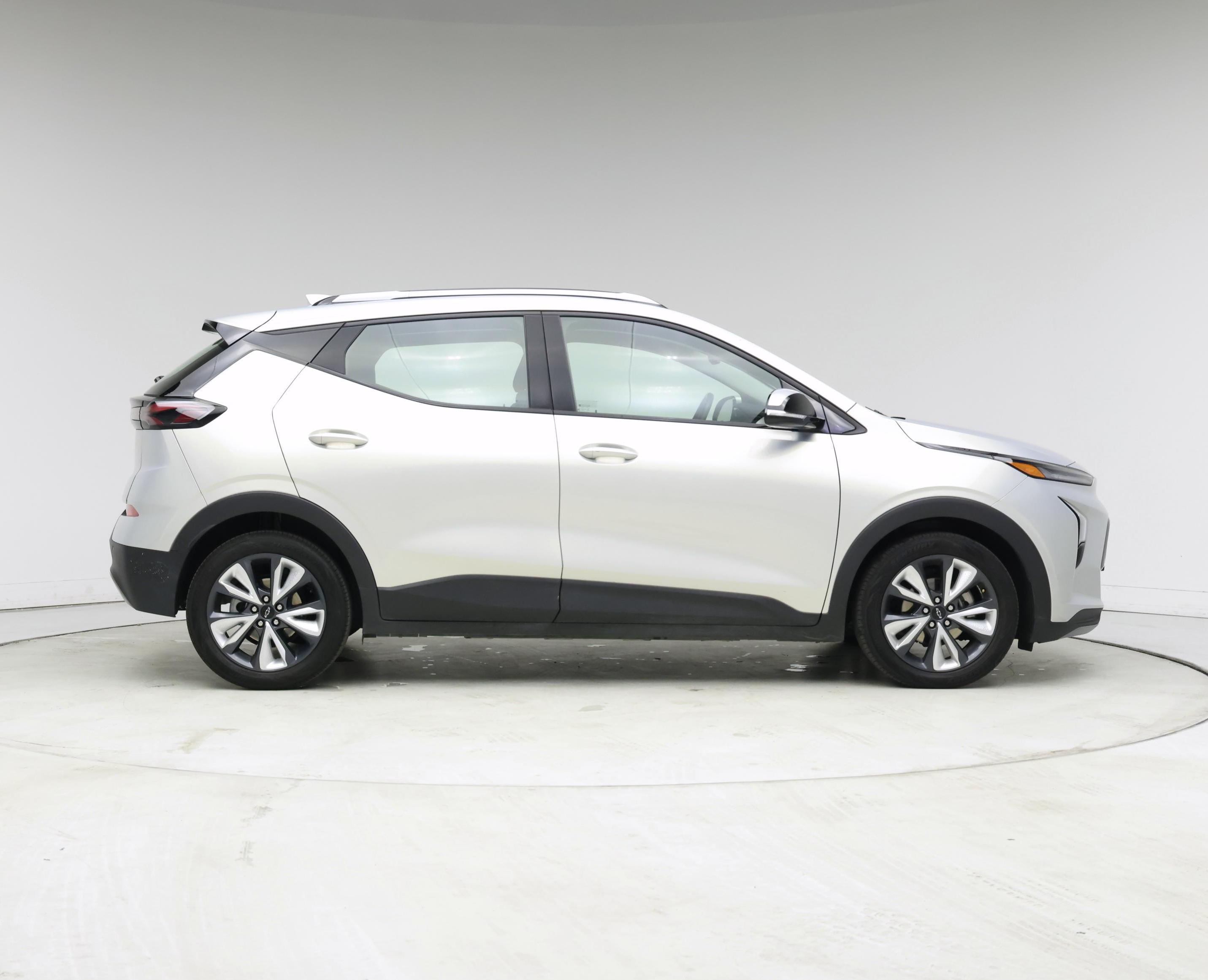 Thumbnail: 2023 Chevrolet Bolt EUV - 7