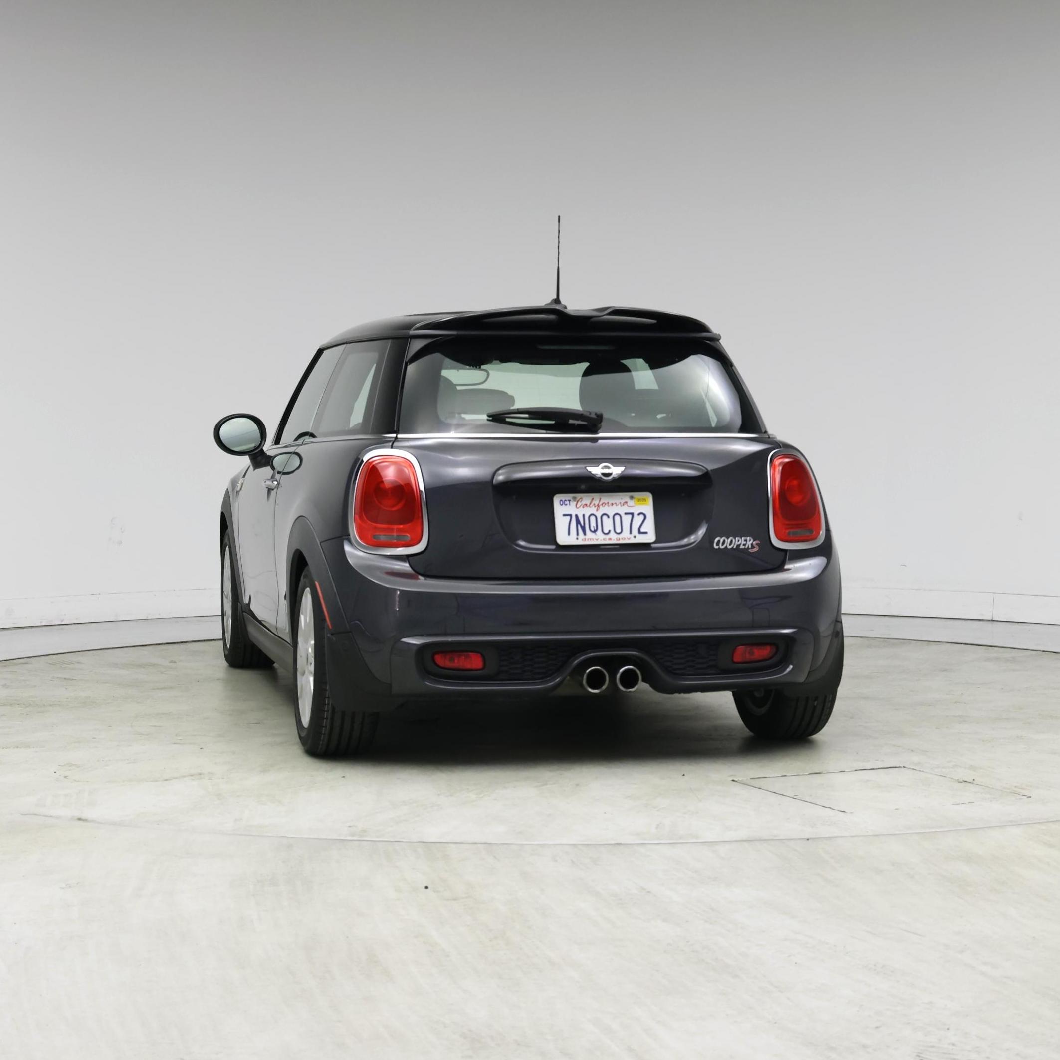 Thumbnail: 2016 MINI Cooper Hardtop - 6