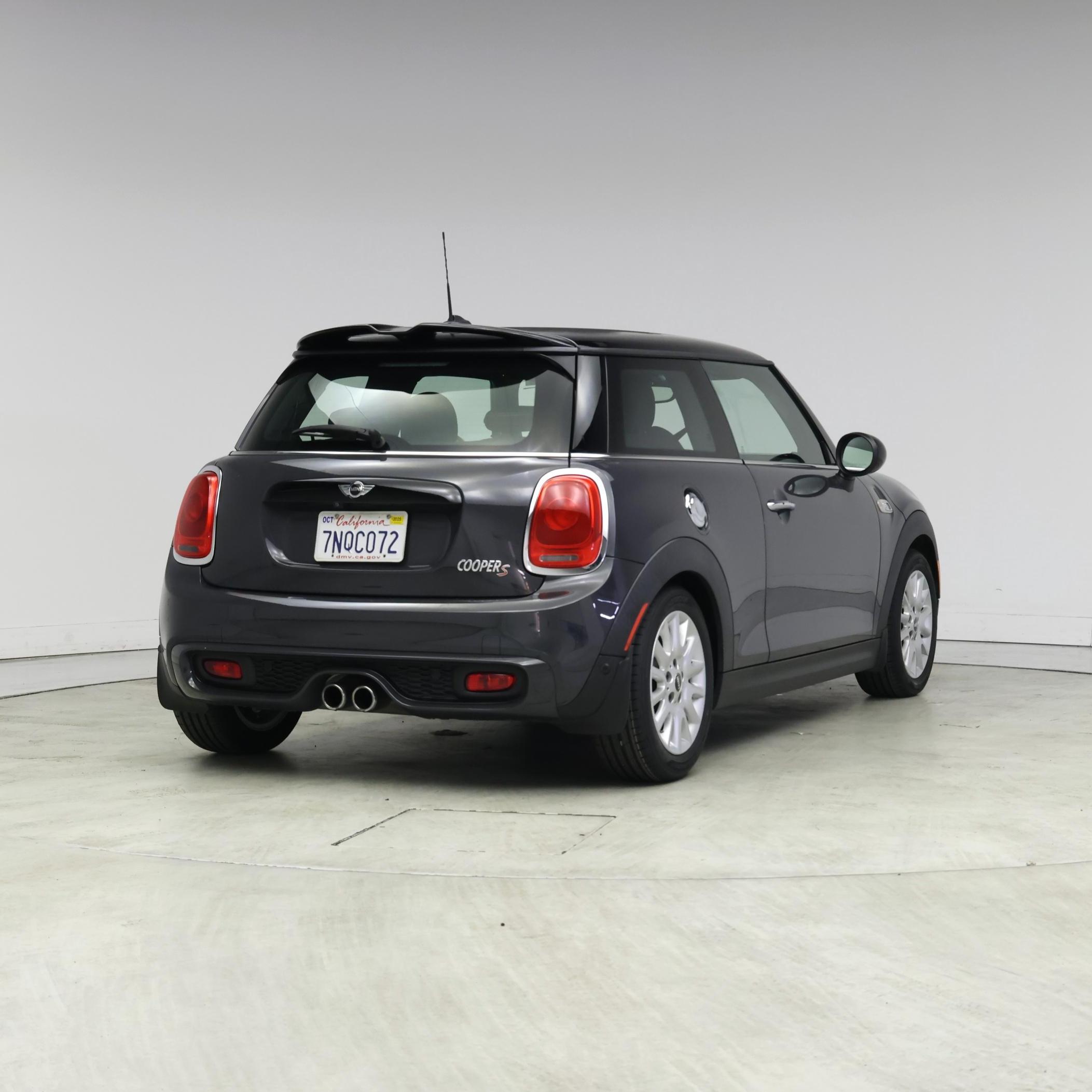 Thumbnail: 2016 MINI Cooper Hardtop - 8