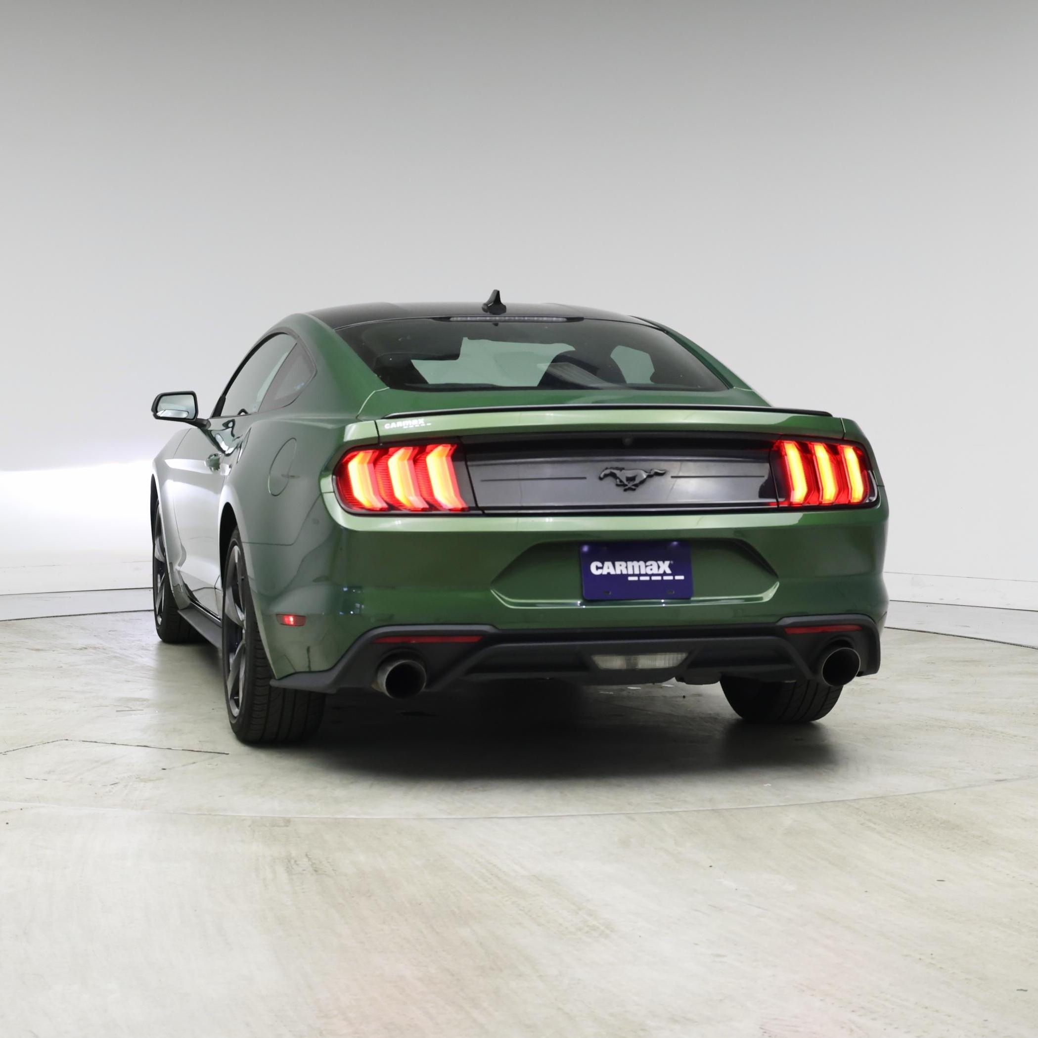 Thumbnail: 2022 Ford Mustang - 6