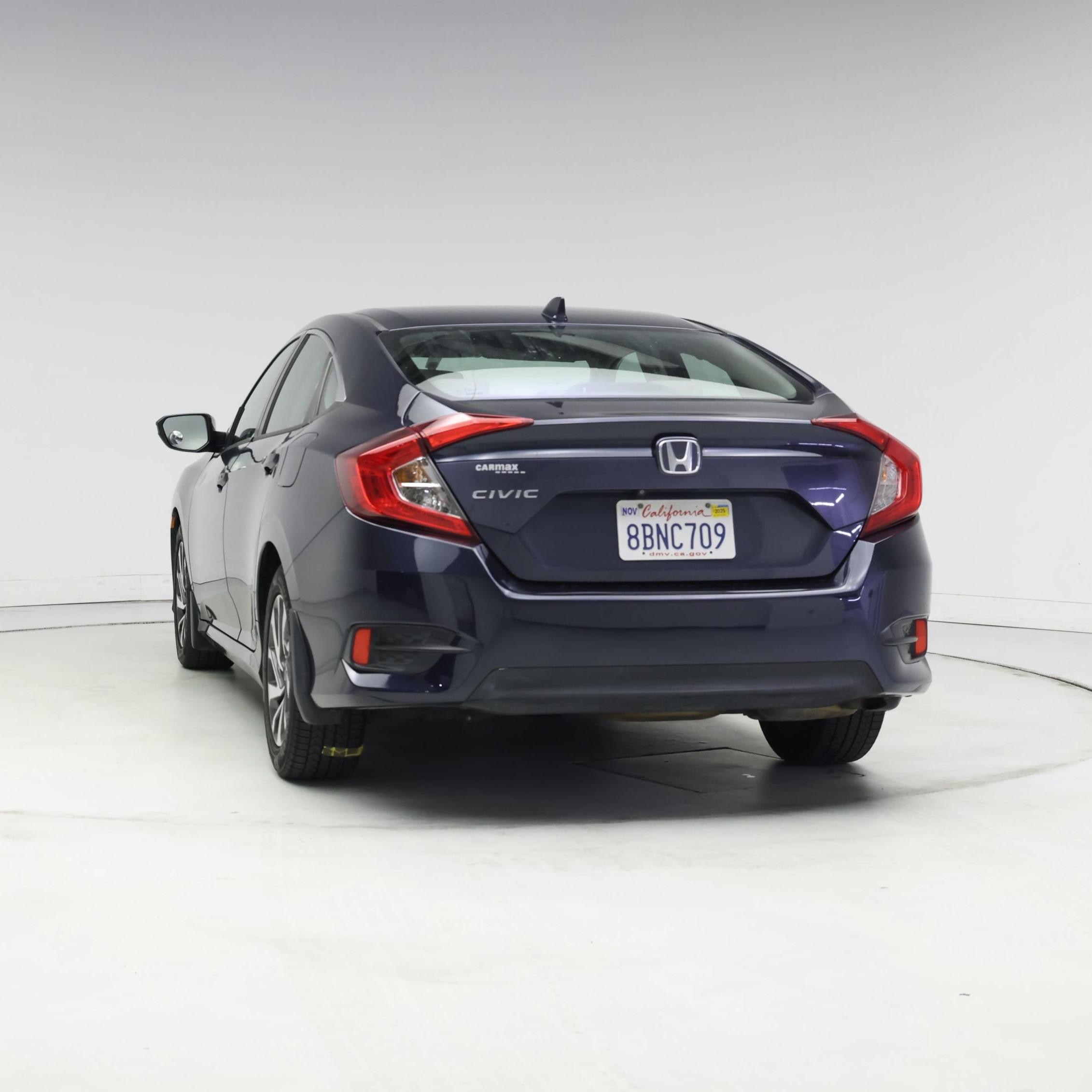 Thumbnail: 2017 Honda Civic - 6