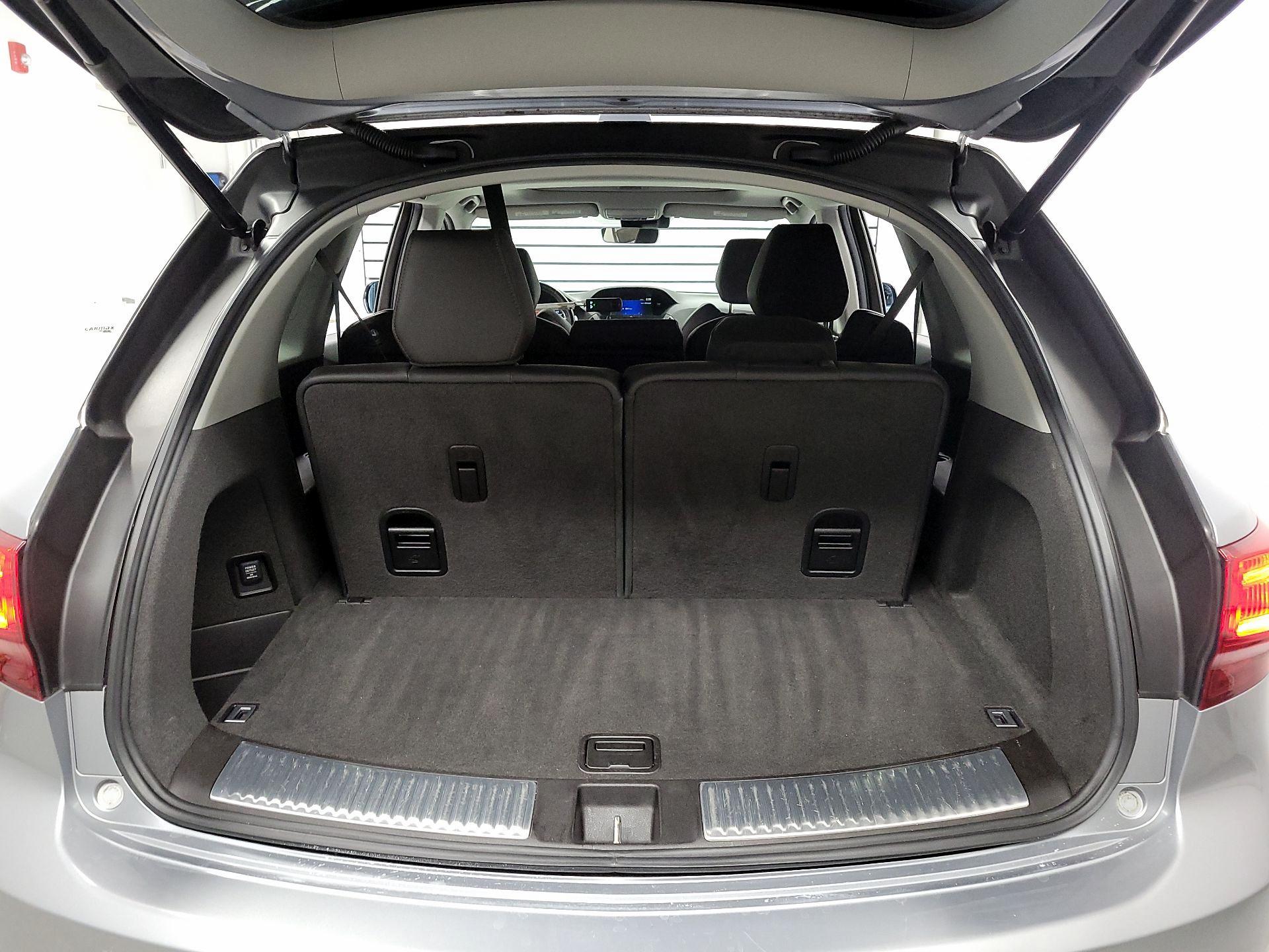 Thumbnail: 2016 Acura MDX - 18