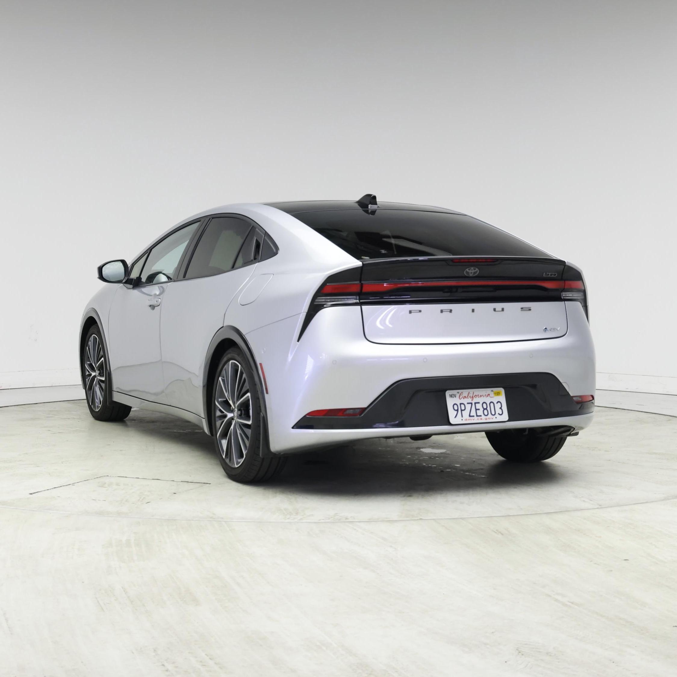 Thumbnail: 2024 Toyota Prius - 2