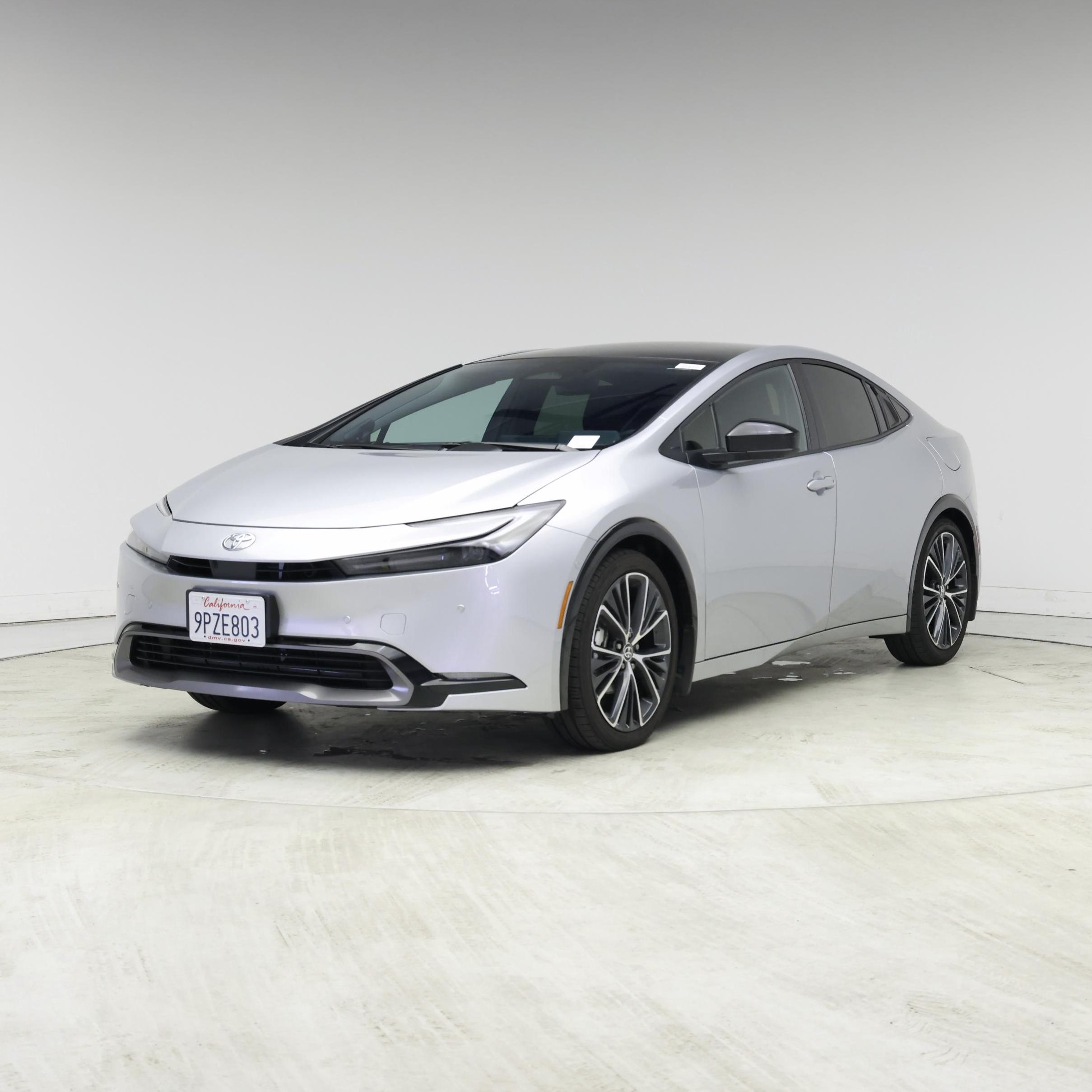 Thumbnail: 2024 Toyota Prius - 4