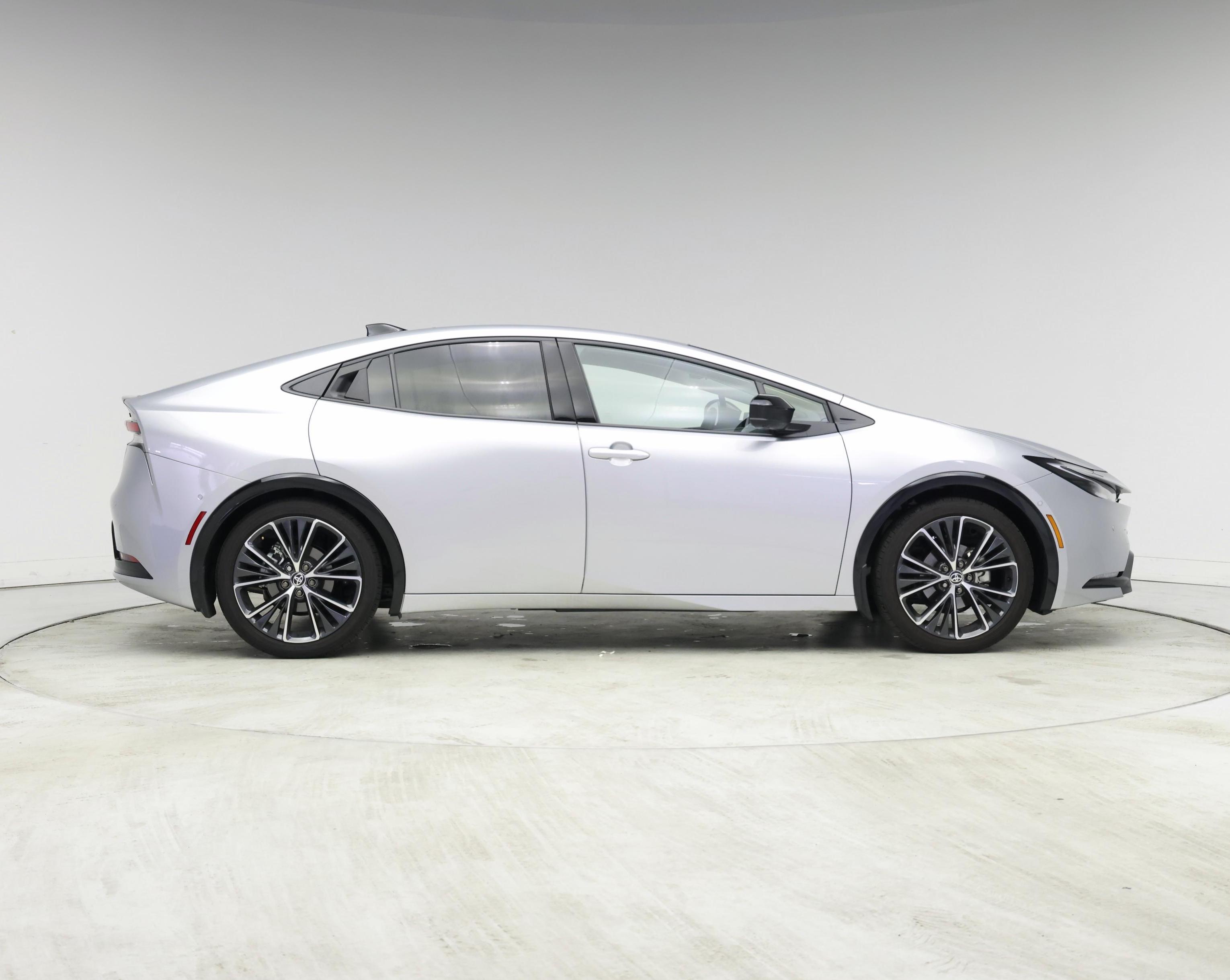 Thumbnail: 2024 Toyota Prius - 7