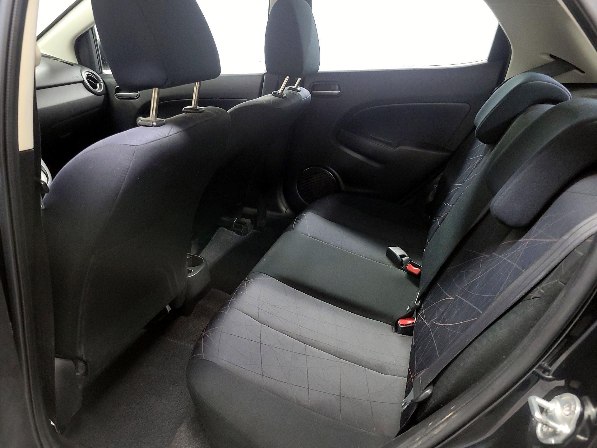 Thumbnail: 2014 Mazda Mazda2 - 16