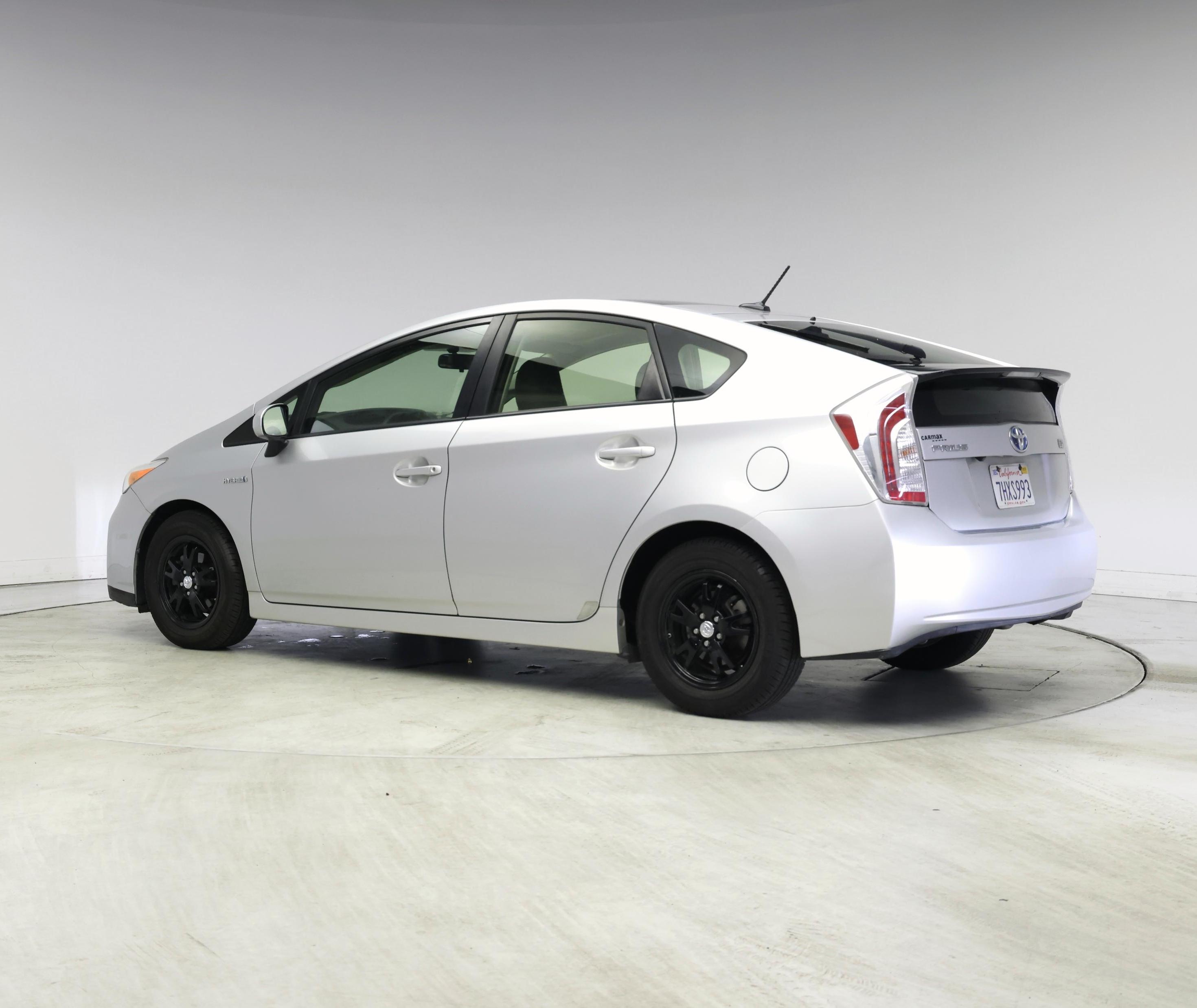 Thumbnail: 2015 Toyota Prius - 2