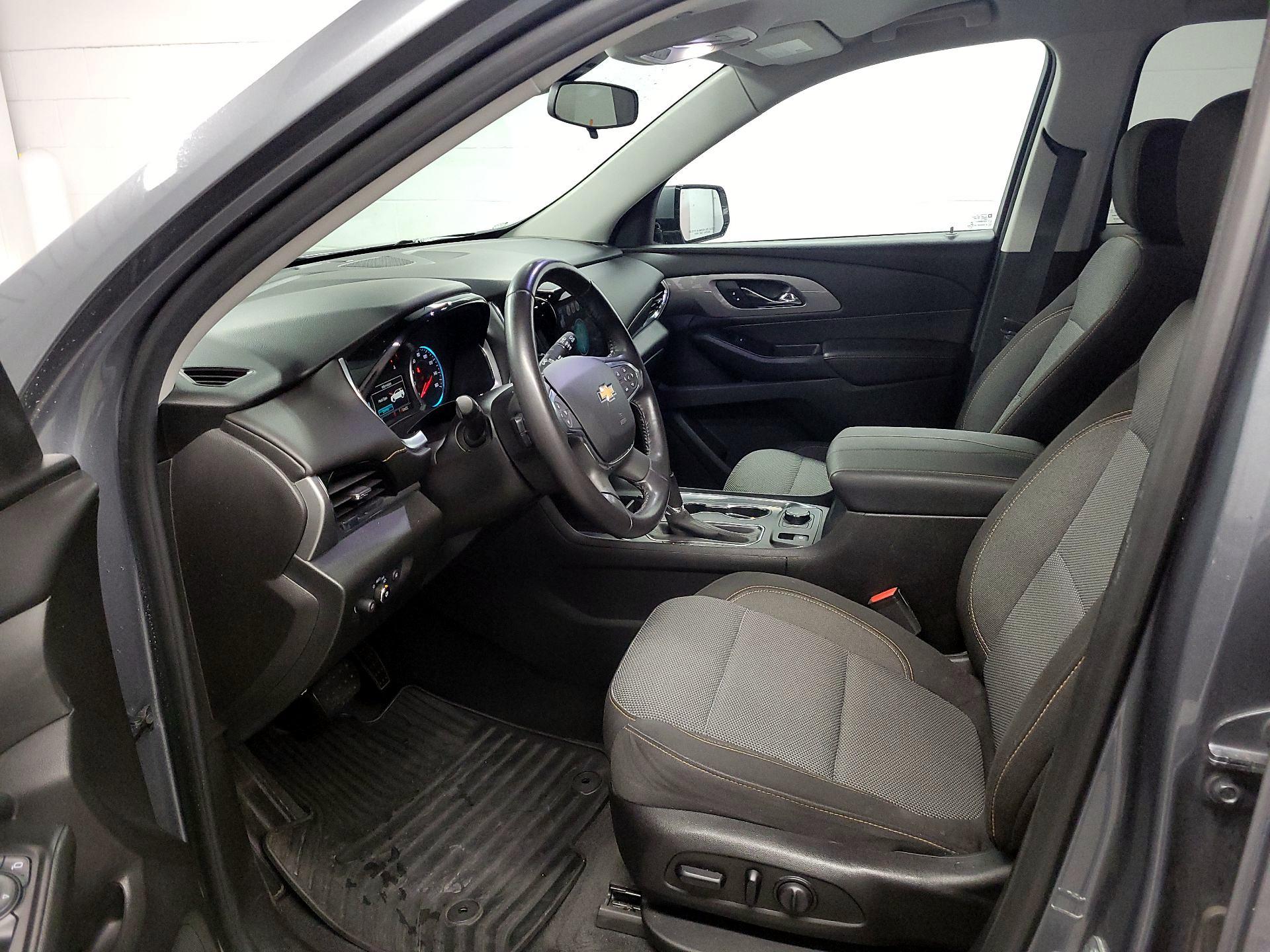 Thumbnail: 2019 Chevrolet Traverse - 11