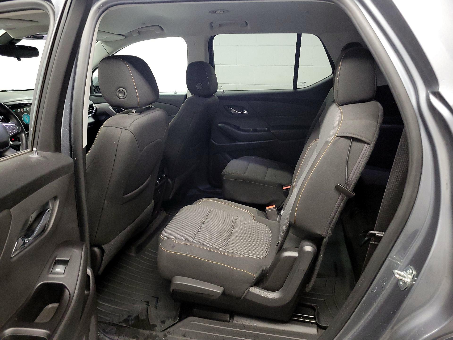 Thumbnail: 2019 Chevrolet Traverse - 19