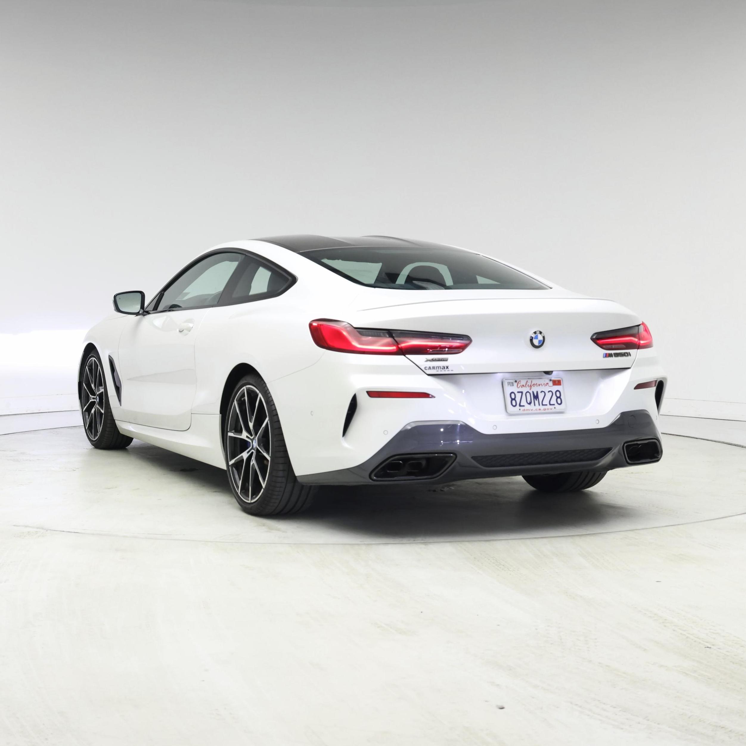 Thumbnail: 2021 BMW 8 Series - 2