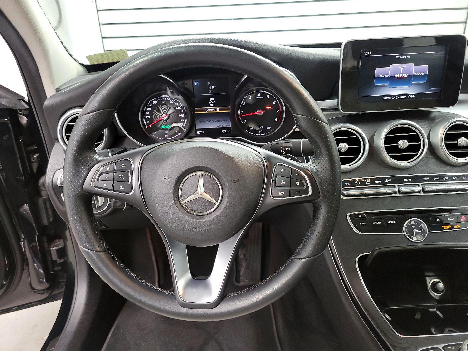 Thumbnail: 2017 Mercedes-Benz C-Class - 10
