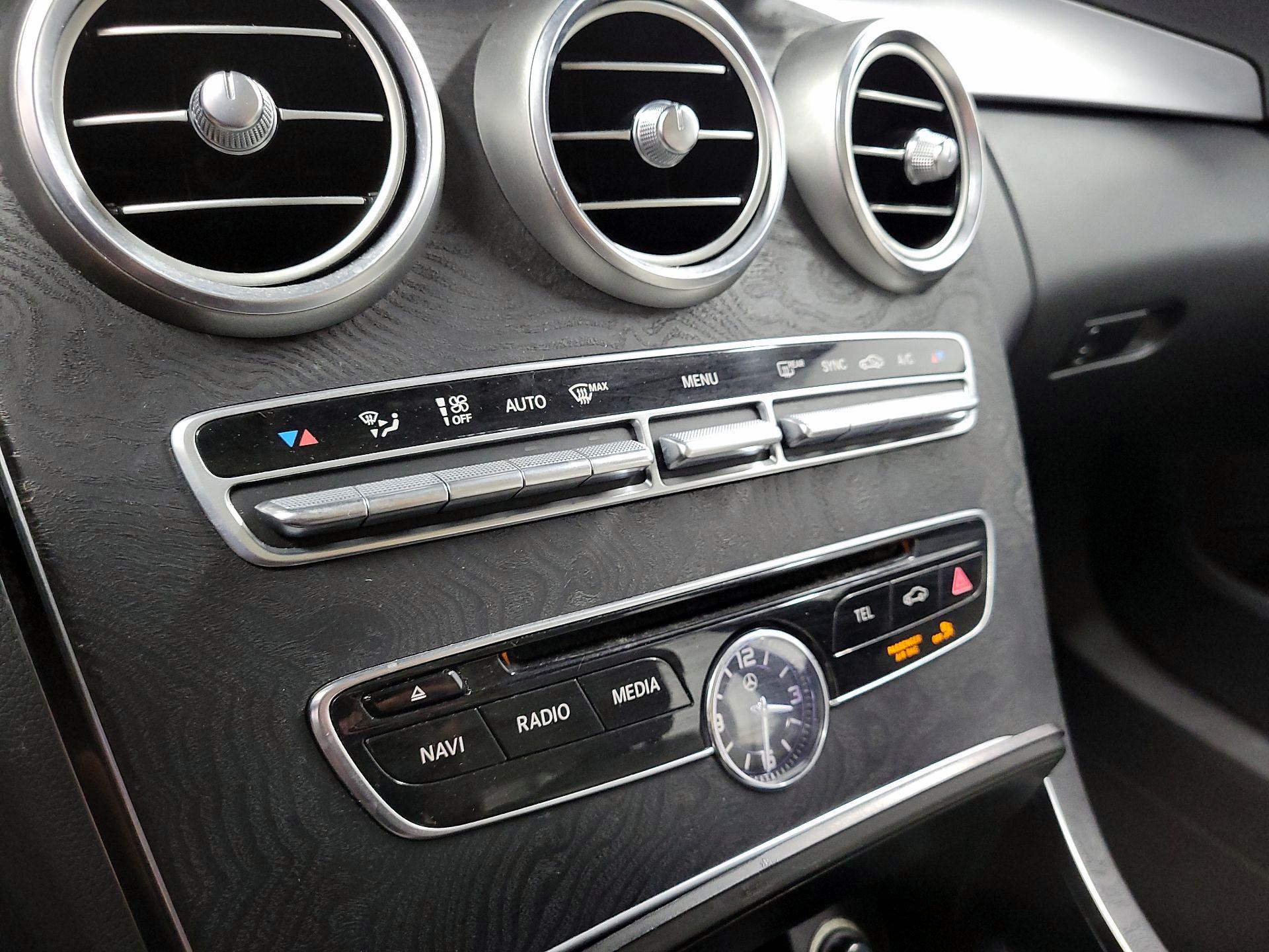 Thumbnail: 2017 Mercedes-Benz C-Class - 16